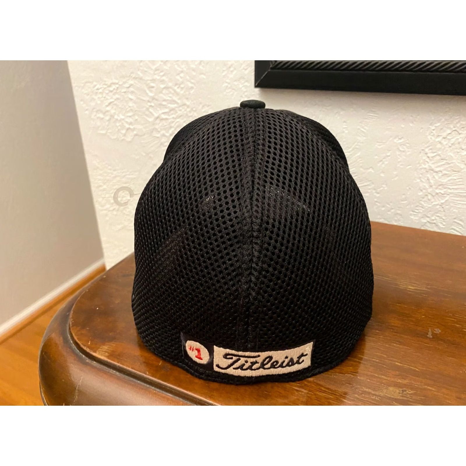New Era Nike Shirt Black Large XL New Era Baseball Cap - Mens Casual Apparel Size ONE SIZE - 3 Thumbnail