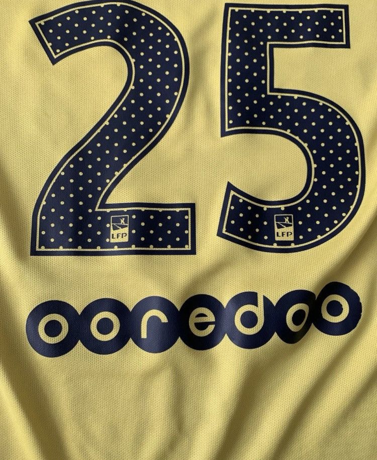 Nike Rabiot jersey psg Size US S / EU 44-46 / 1 - 3 Thumbnail