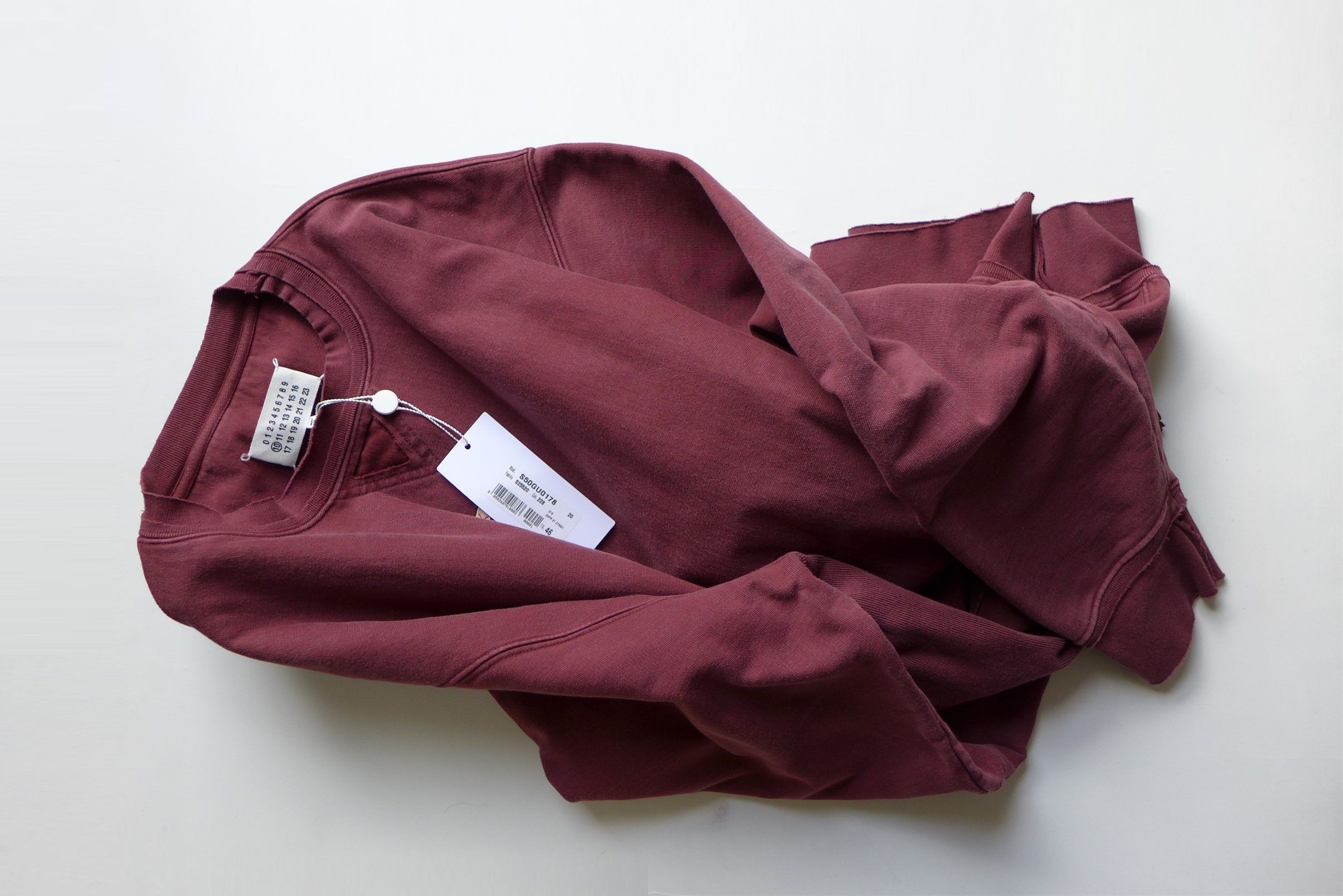 Maison Margiela Margiela Oversized Name Tag Sweatshirt - Washed Burgundy Size US M / EU 48-50 / 2 - 6 Thumbnail
