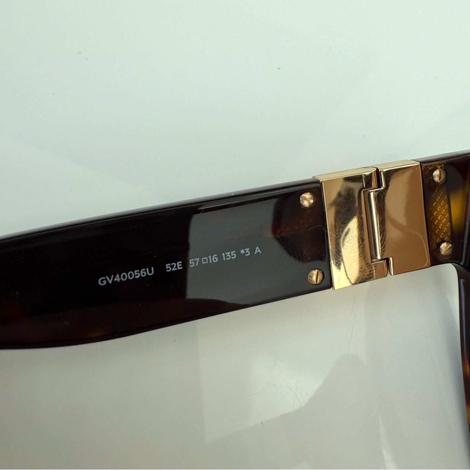 Givenchy NEW!!! GIVENCHY women sunglasses GV40056U 52E Retail 480$ Size ONE SIZE - 6 Thumbnail