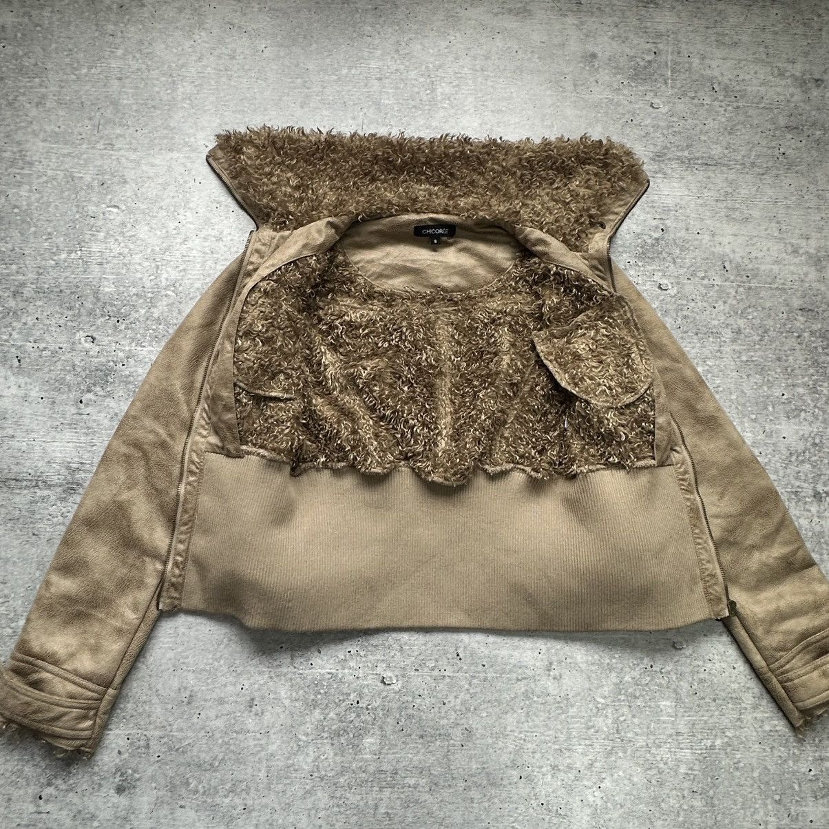 Abercrombie & Fitch Vintage Chicoree Suede/Faux Fur Cropped Jacket Hype Y2K Size S / US 4 / IT 40 - 15 Thumbnail