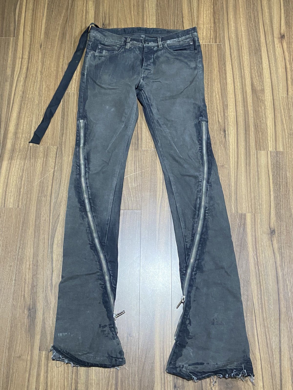 Rick Owens SS09 Strutter hog wash banana cut denim jeans