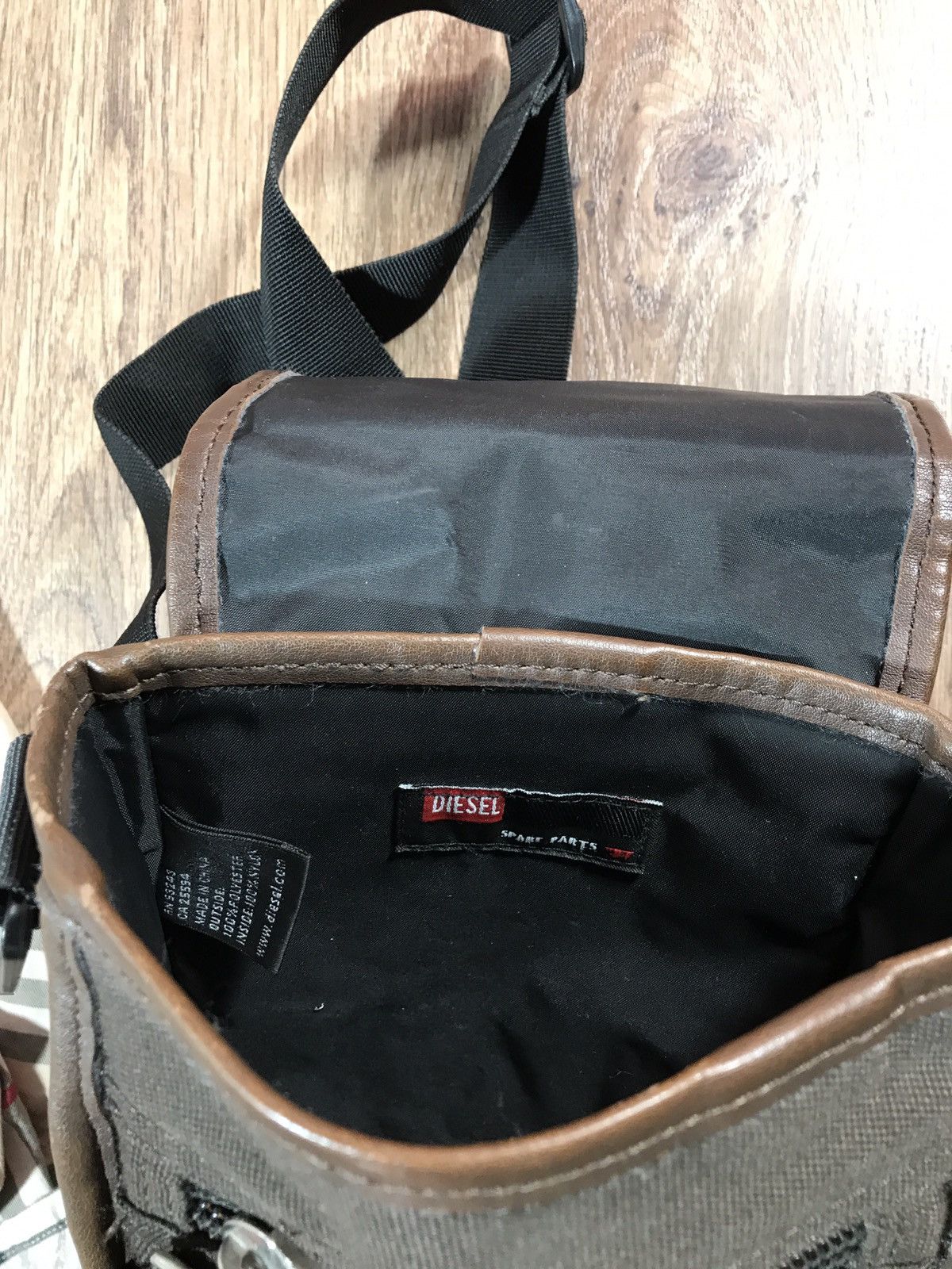 Diesel × Vintage Vintage Diesel Spare Parts Bag Messenger Shoulder Bag Y2K Size ONE SIZE - 13 Thumbnail