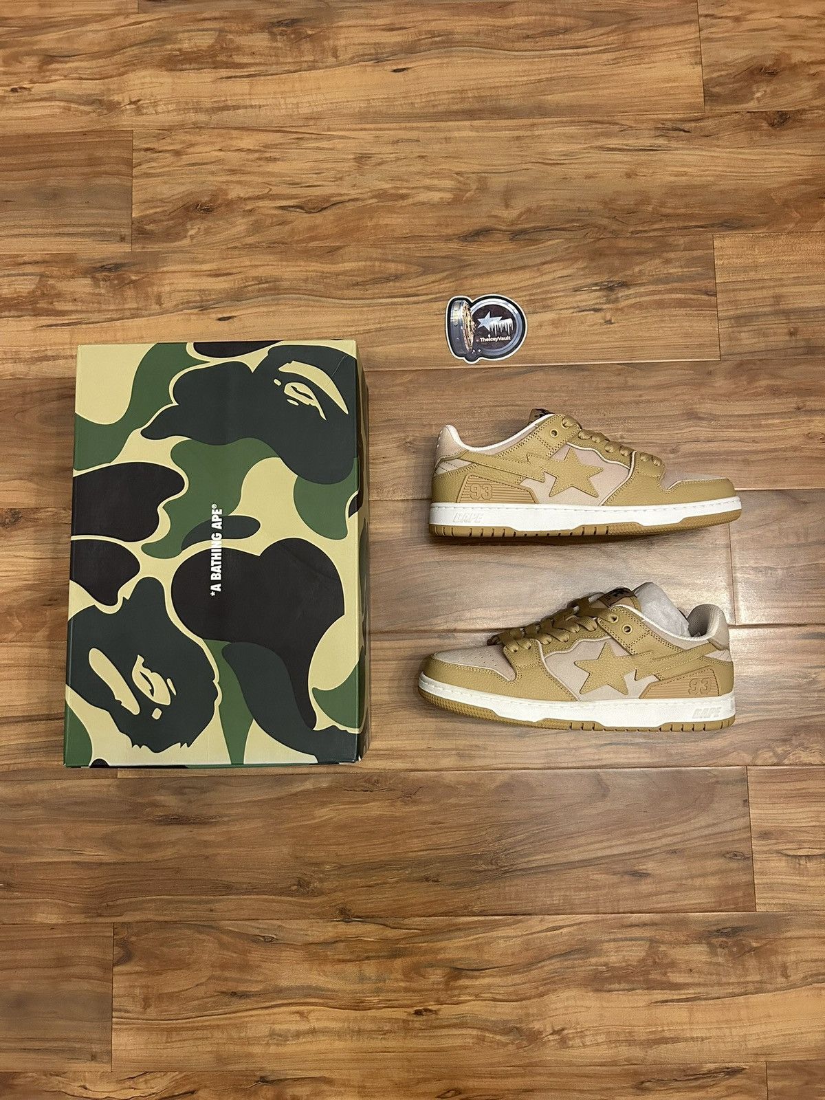 Bape NEW Bape Beige Skatestas Size US 9 / EU 42 - 1 Thumbnail