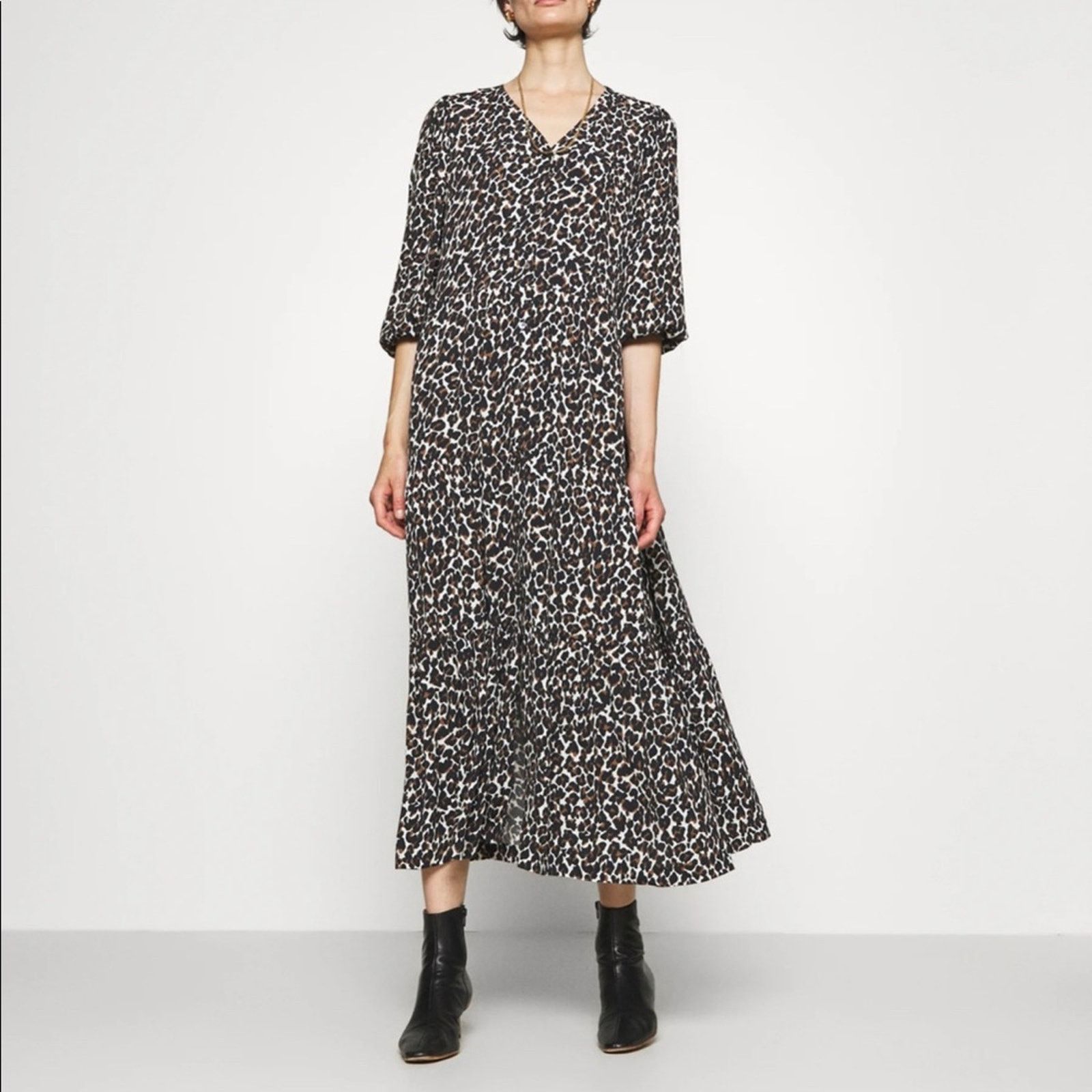 Rebecca Minkoff Rebecca Minkoff chelsea leopard print button front dress M Size M / US 6-8 / IT 42-44 - 4 Thumbnail