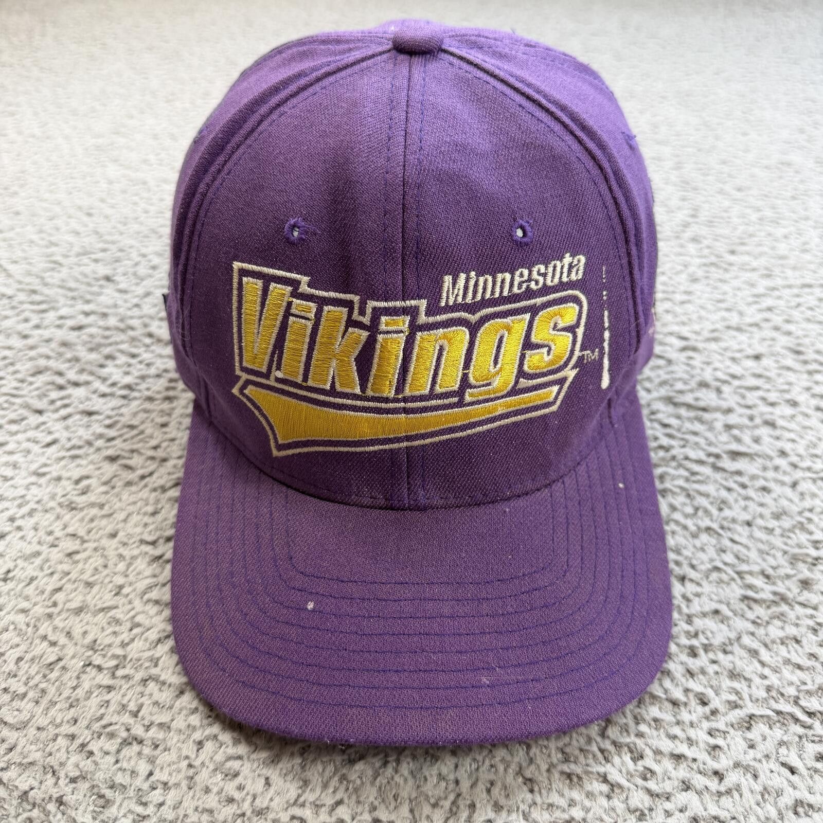 Starter Vintage 90s Minnesota Vikings Starter Pro Hat NFL 7 7 1/4 Size ONE SIZE - 1 Thumbnail