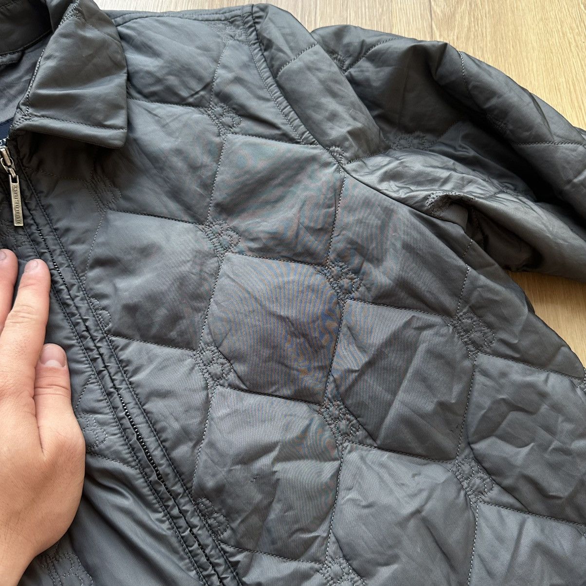 Burberry Vintage Burberry Quilted Diamond Monogram Grey Jacket Size L / US 10 / IT 46 - 16 Thumbnail