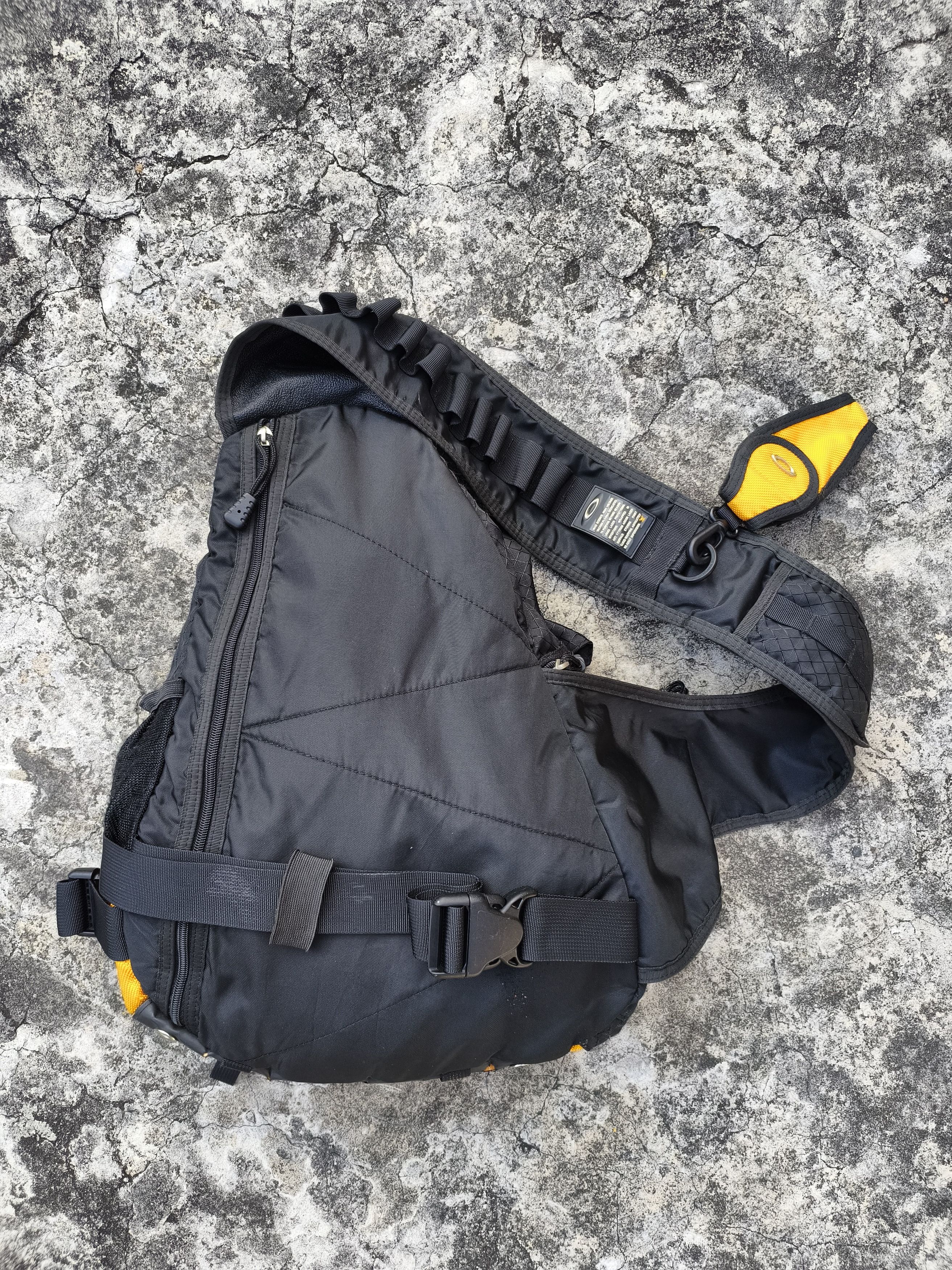 Oakley Oakley Sandbag Yellow Size ONE SIZE - 6 Thumbnail