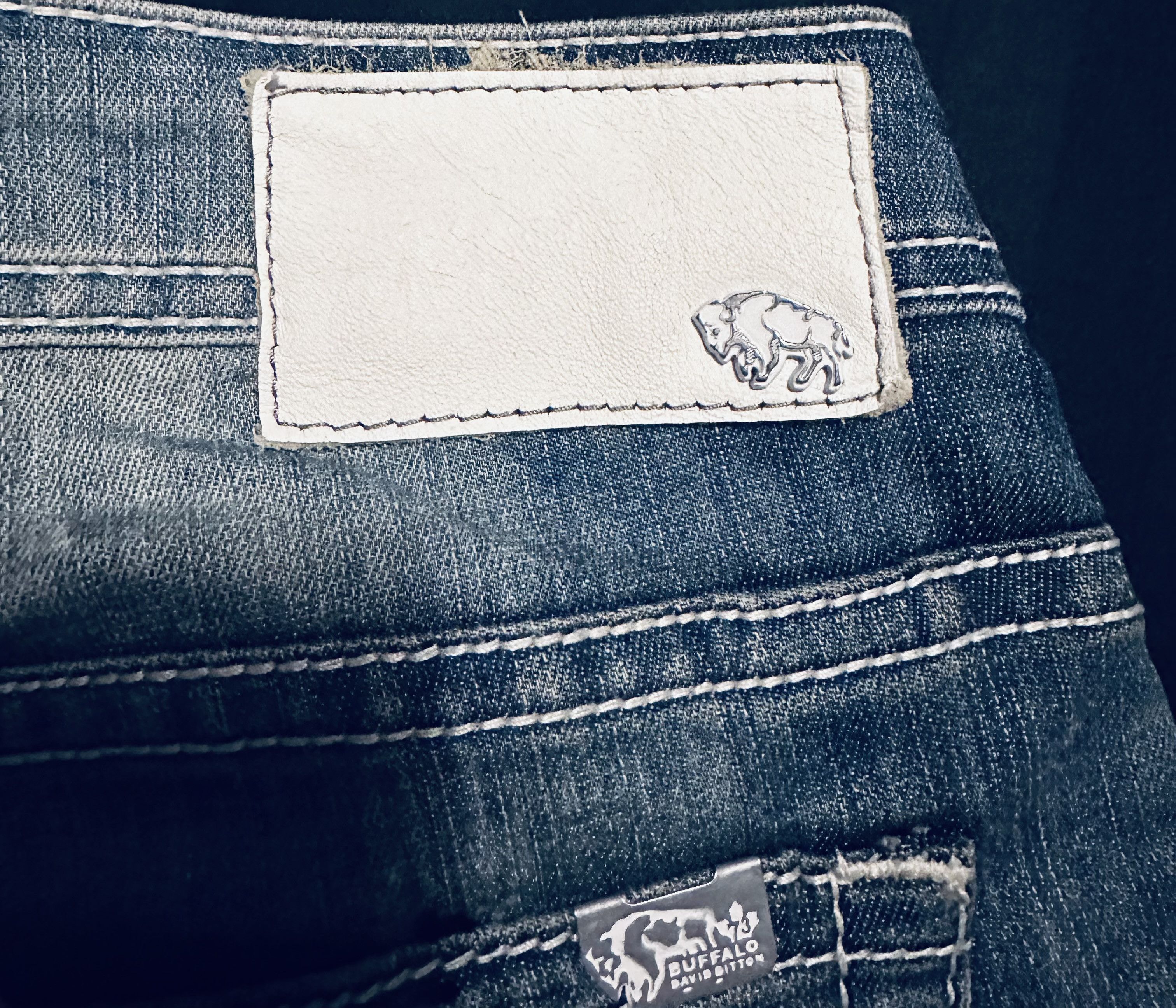Buffalo David Bitton BUFFALO JEANS Size US 34 / EU 50 - 3 Thumbnail