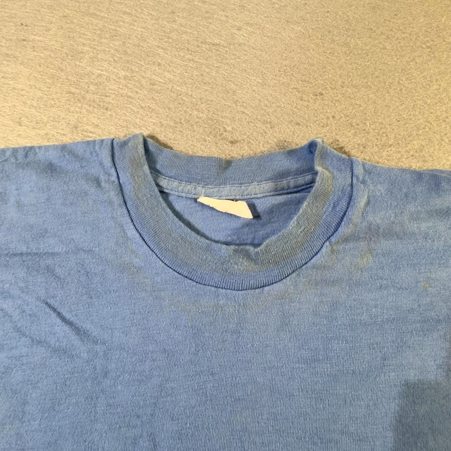 Vintage VINTAGE Our Best Blue Pocket T-Shirt Mens XL 90s Cotton Crew Neck Short Sleeve Size US XL / EU 56 / 4 - 6 Thumbnail