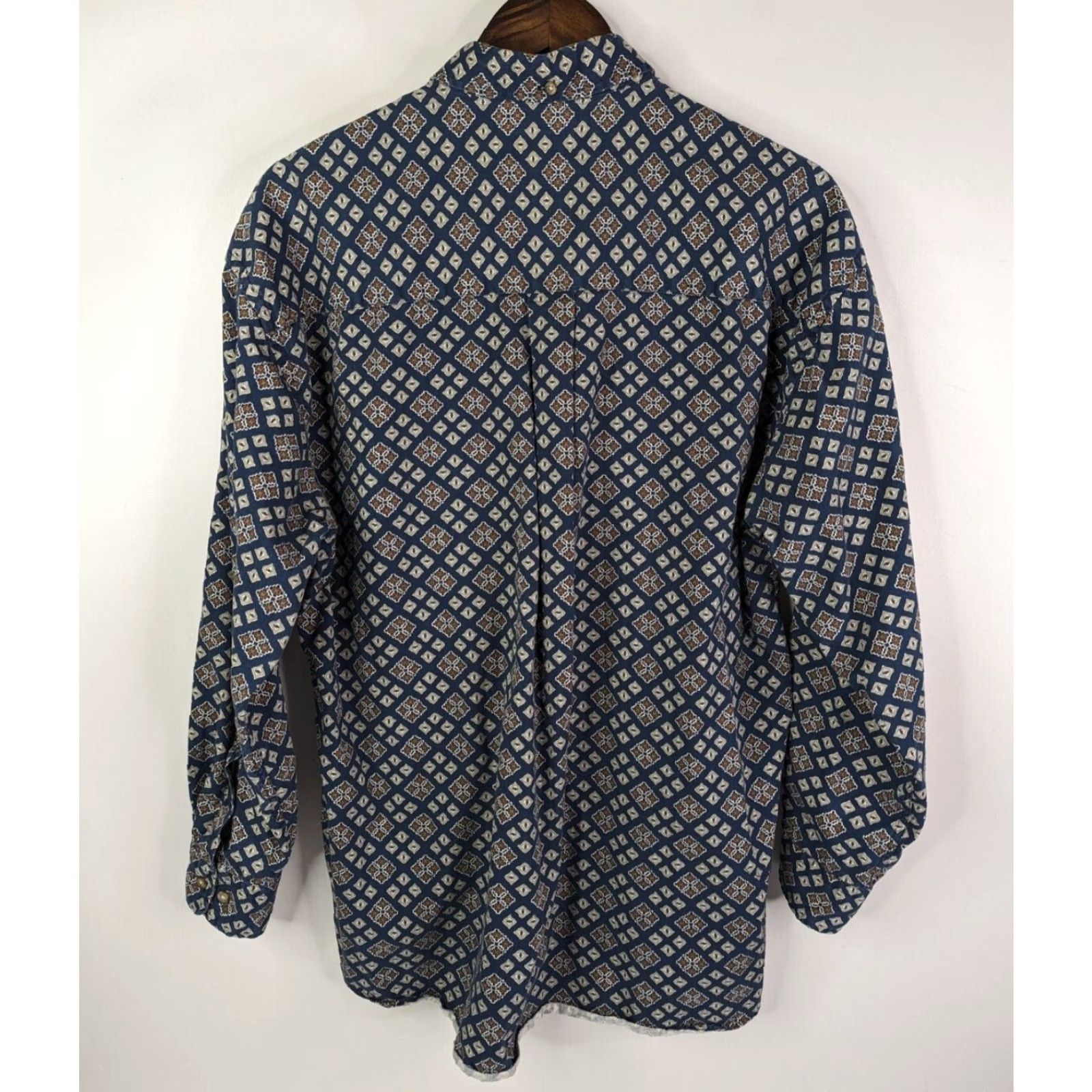 Vintage Natural Issue Button-Up Shirt Men L Blue Geometric Long Sleeve Casual Shirt Size US L / EU 52-54 / 3 - 5 Thumbnail