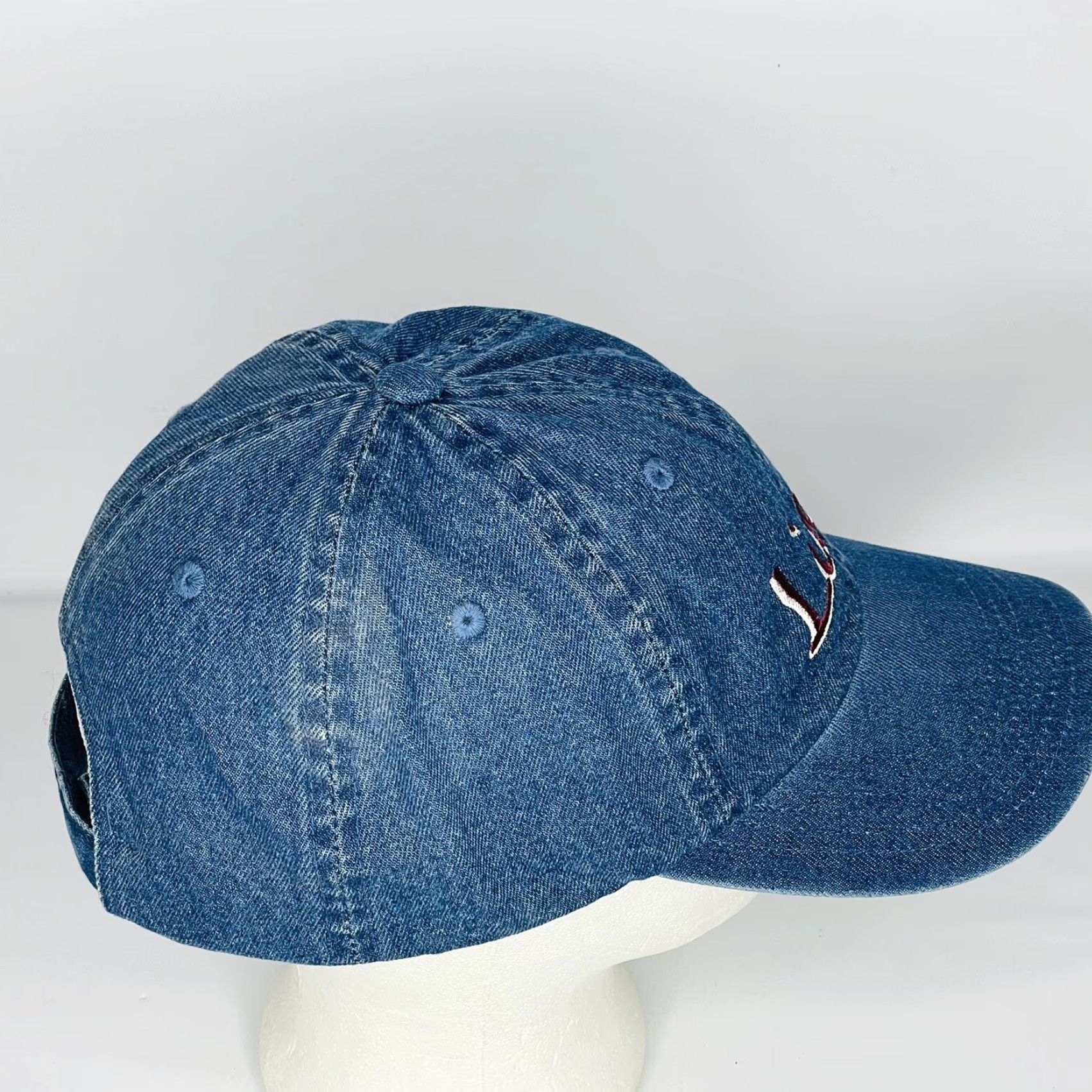 Port Authority Port Authority Denim Strapback Baseball Cap Lions Adjustable Unisex Adults Blue Cotton Denim 90s Outdoor Animals Cowboy Casual Travel Workwear Cap Size ONE SIZE - 5 Thumbnail