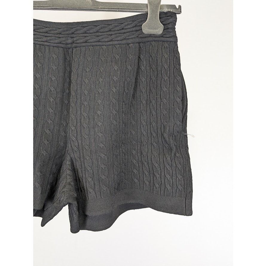 Valentino o1rshd1 Women's Shorts in Black Size 36" / US 14 / IT 50 - 8 Thumbnail