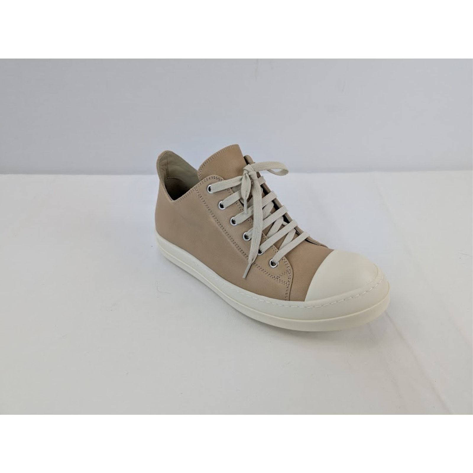 Rick Owens o1rshd1 Hollywood Runway Low Top Sneakers Parchment / Milk Size US 7 / EU 40 - 3 Thumbnail