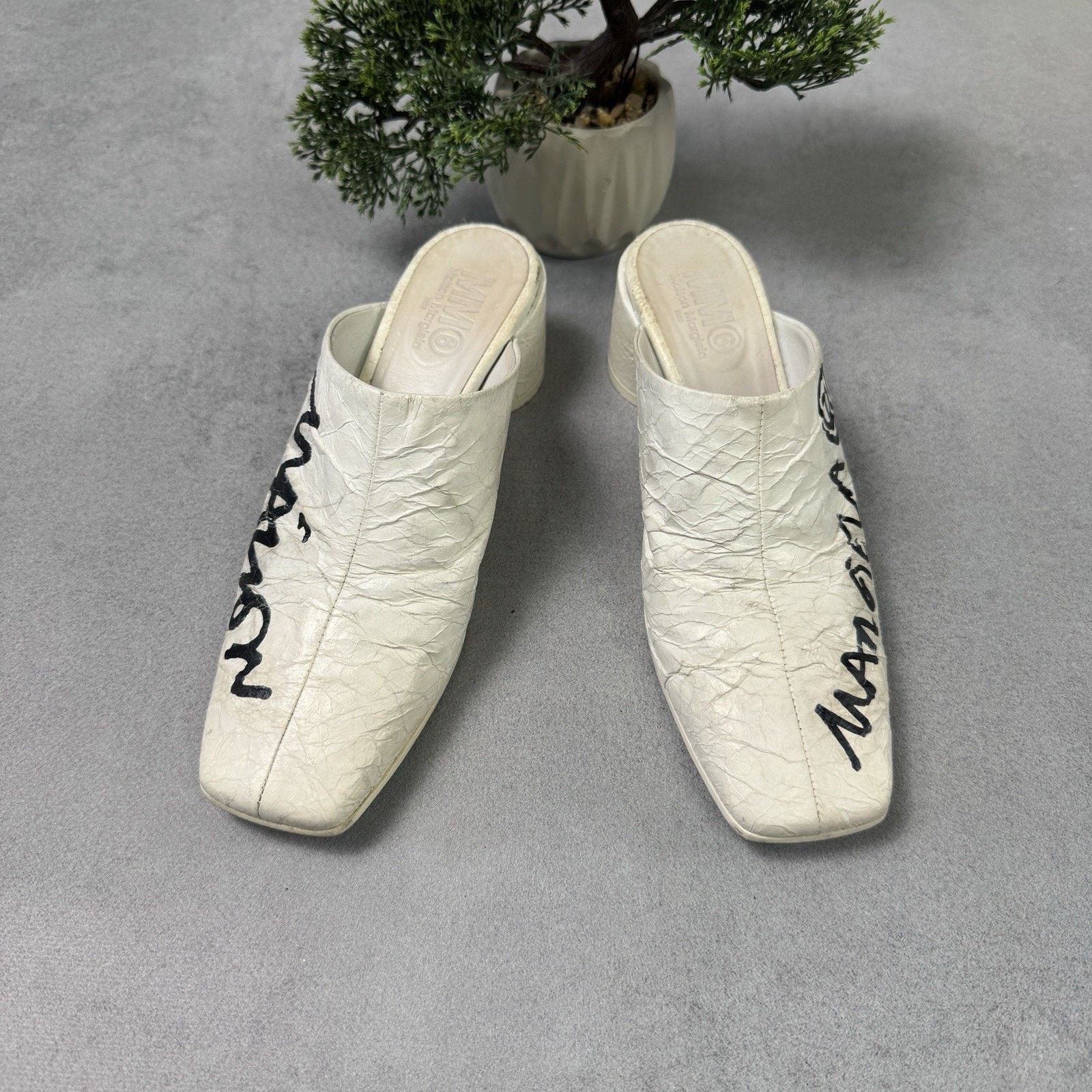 Maison Margiela Maison Margiela MM6 Mules White Size 37 Clogs US 7 Size US 7 / IT 37 - 2 Thumbnail