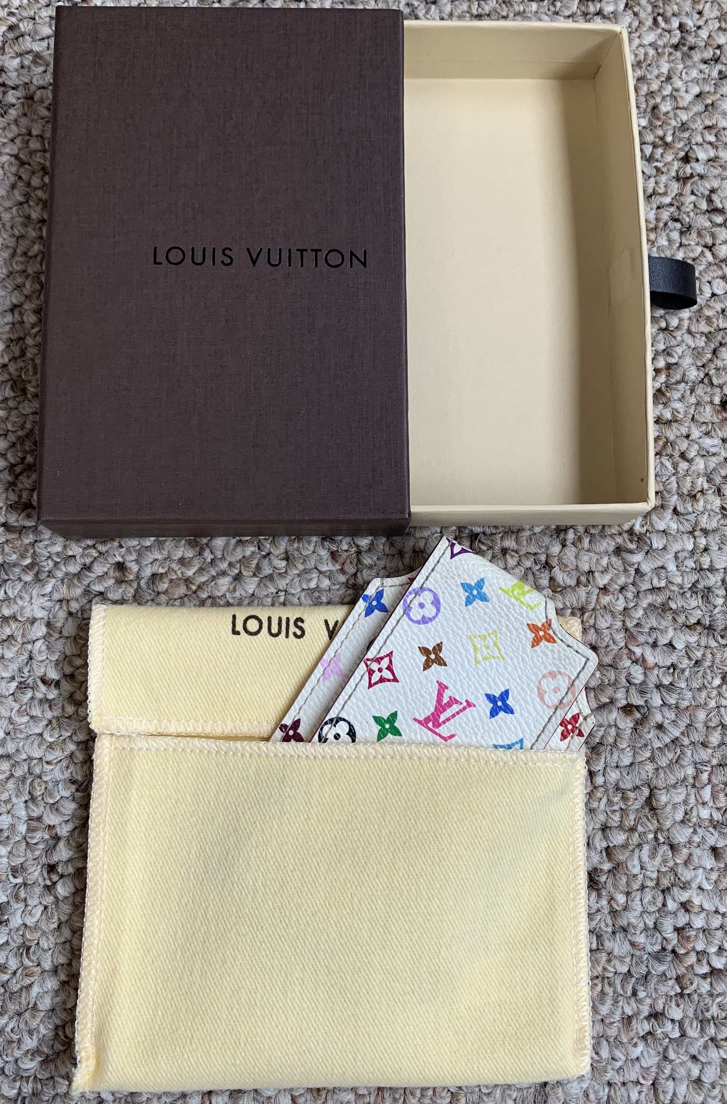 Louis Vuitton × Takashi Murakami S/S 2003 Louis Vuitton x Murakami Monogram Ipod Case Size ONE SIZE - 12 Thumbnail
