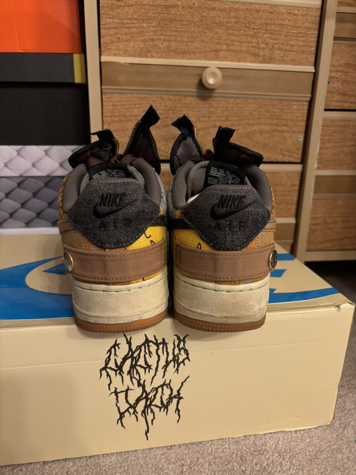 Nike × Travis Scott Travis Scott Cactus Jack Air Force 1 Size US 10.5 / EU 43-44 - 5 Thumbnail