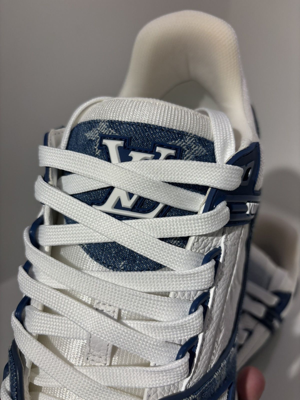 Louis Vuitton Louis Vuitton Denim Monogram Sneakers Size US 9.5 / EU 42-43 - 6 Thumbnail