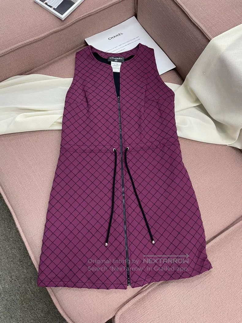 Chanel Chanel Pomegranate red plaid lace-up dress sleeveless dres Size XS / US 0-2 / IT 36-38 - 1 Thumbnail