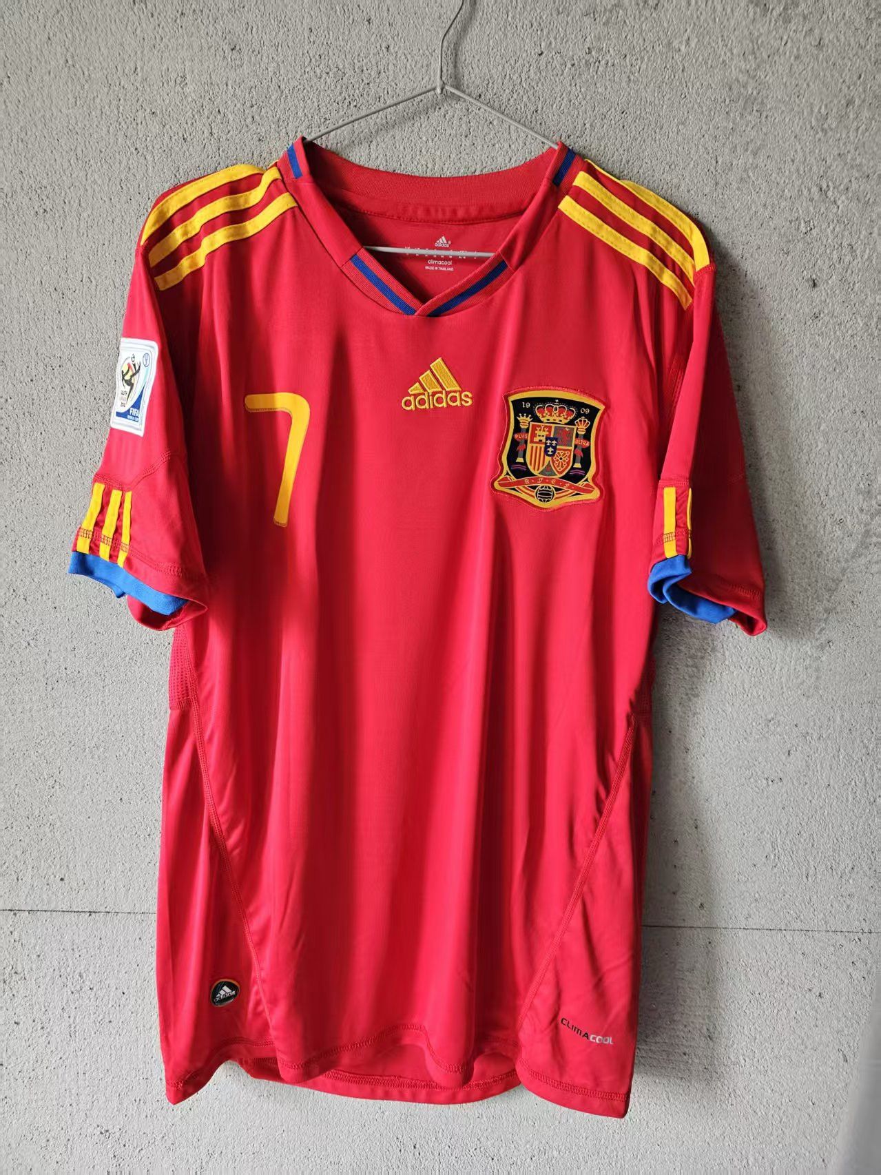 Other 2010 Spain 7 David Villa Jersey Home Size US XL / EU 56 / 4 - 1 Thumbnail