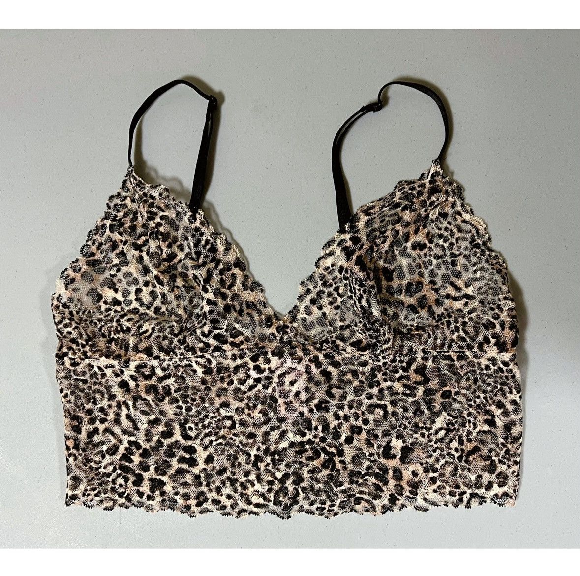 Victoria's Secret Cheetah Leopard Print Lace Bra Bralette Lingerie Size S 🐆✨ Size S / US 4 / IT 40 - 1 Thumbnail