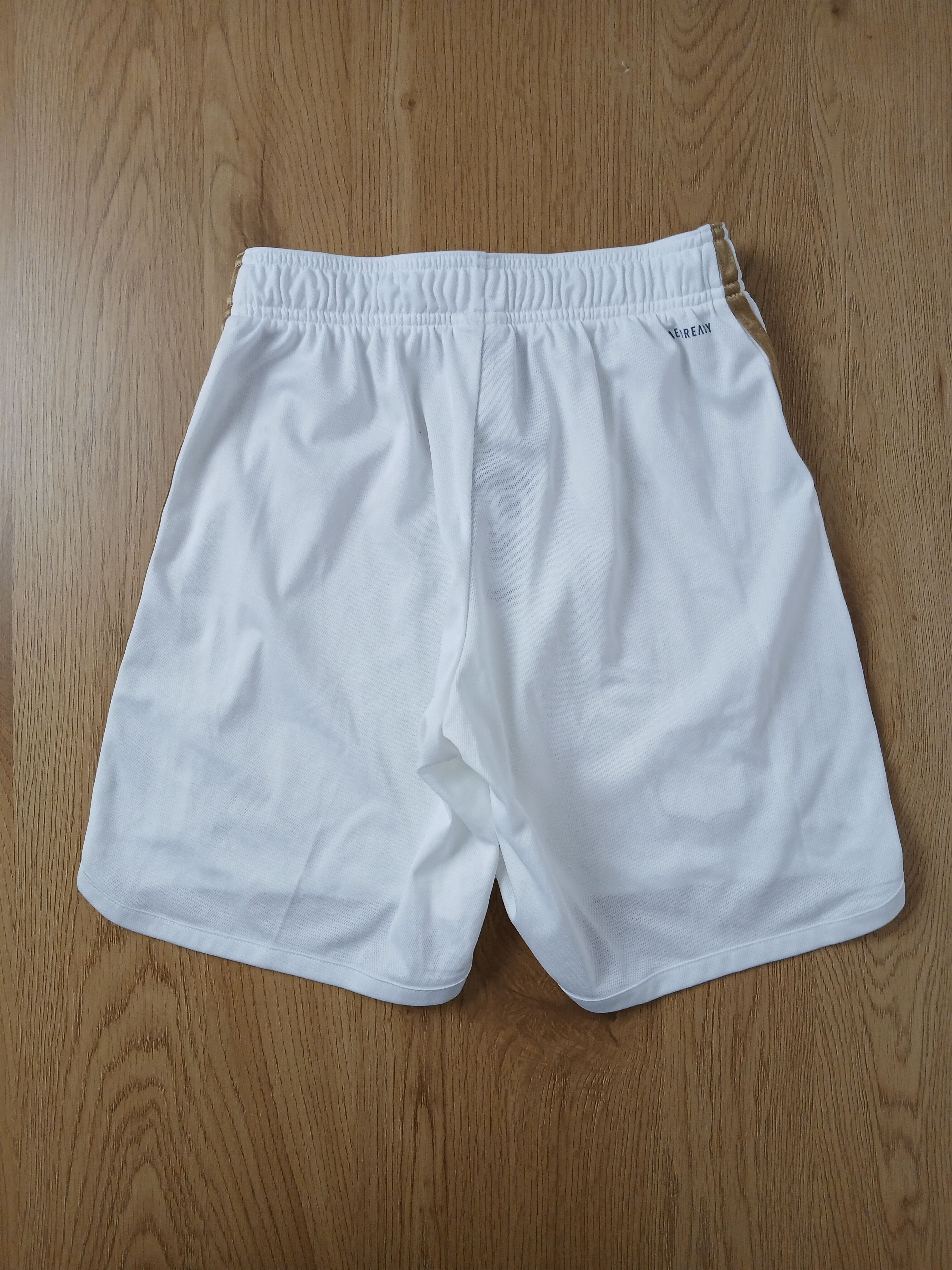 Adidas New Olympique Lyonnais Lyon Football Shorts size S Size US 28 / EU 44 - 2 Thumbnail