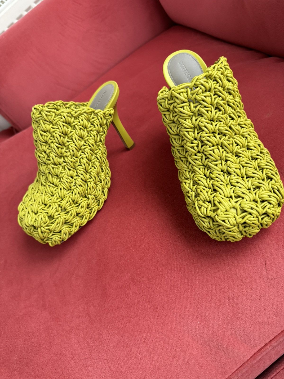 Bottega Veneta Bottega Veneta yellow macrame style, size 35.5 It Size US 5.5 / IT 35.5 - 10 Thumbnail