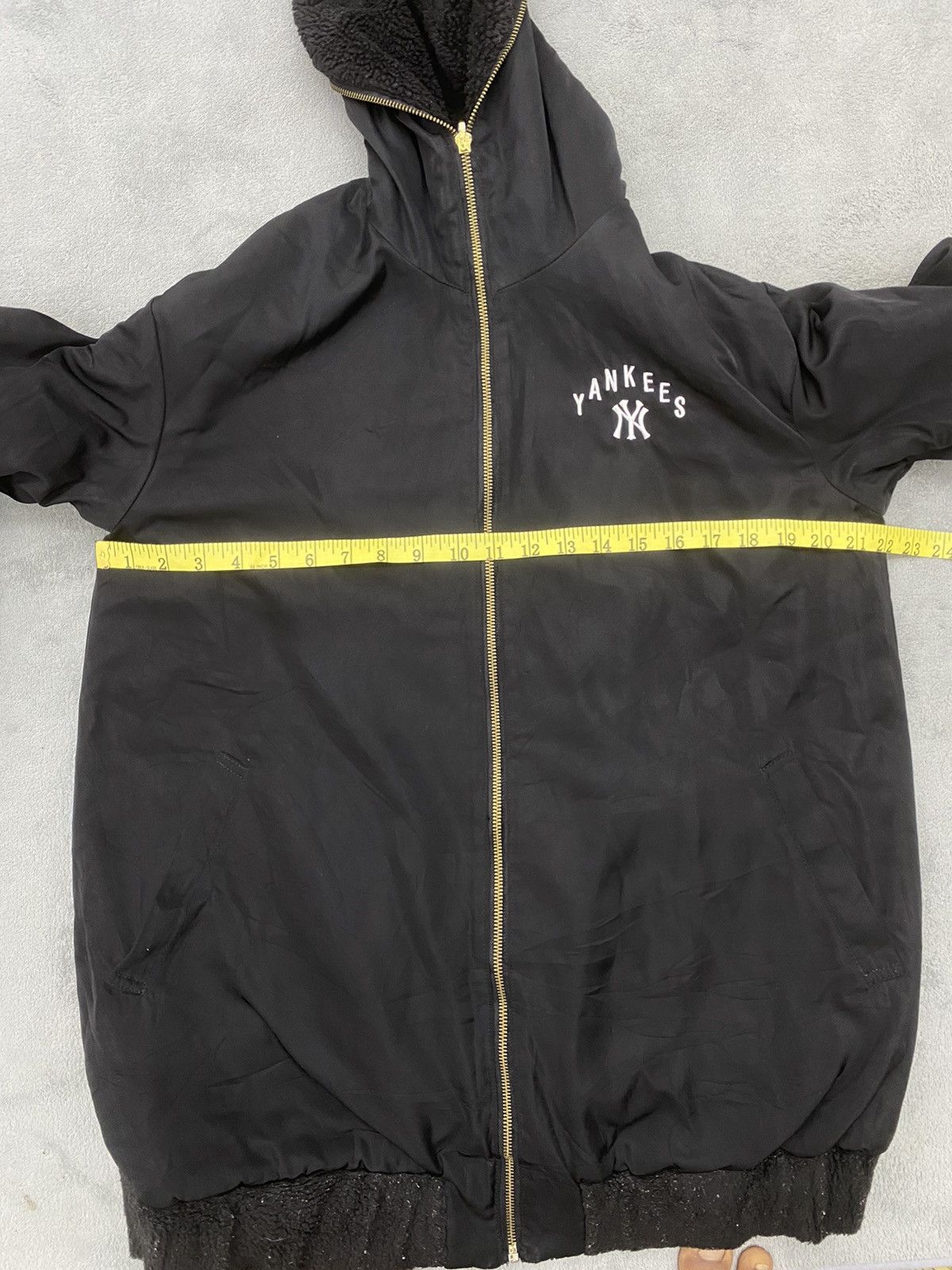 MLB × New York Yankees (N) MLB LB-03 REVERSIBLE HOODIE BOMBER JACKET FULL ZIP Size US M / EU 48-50 / 2 - 13 Thumbnail