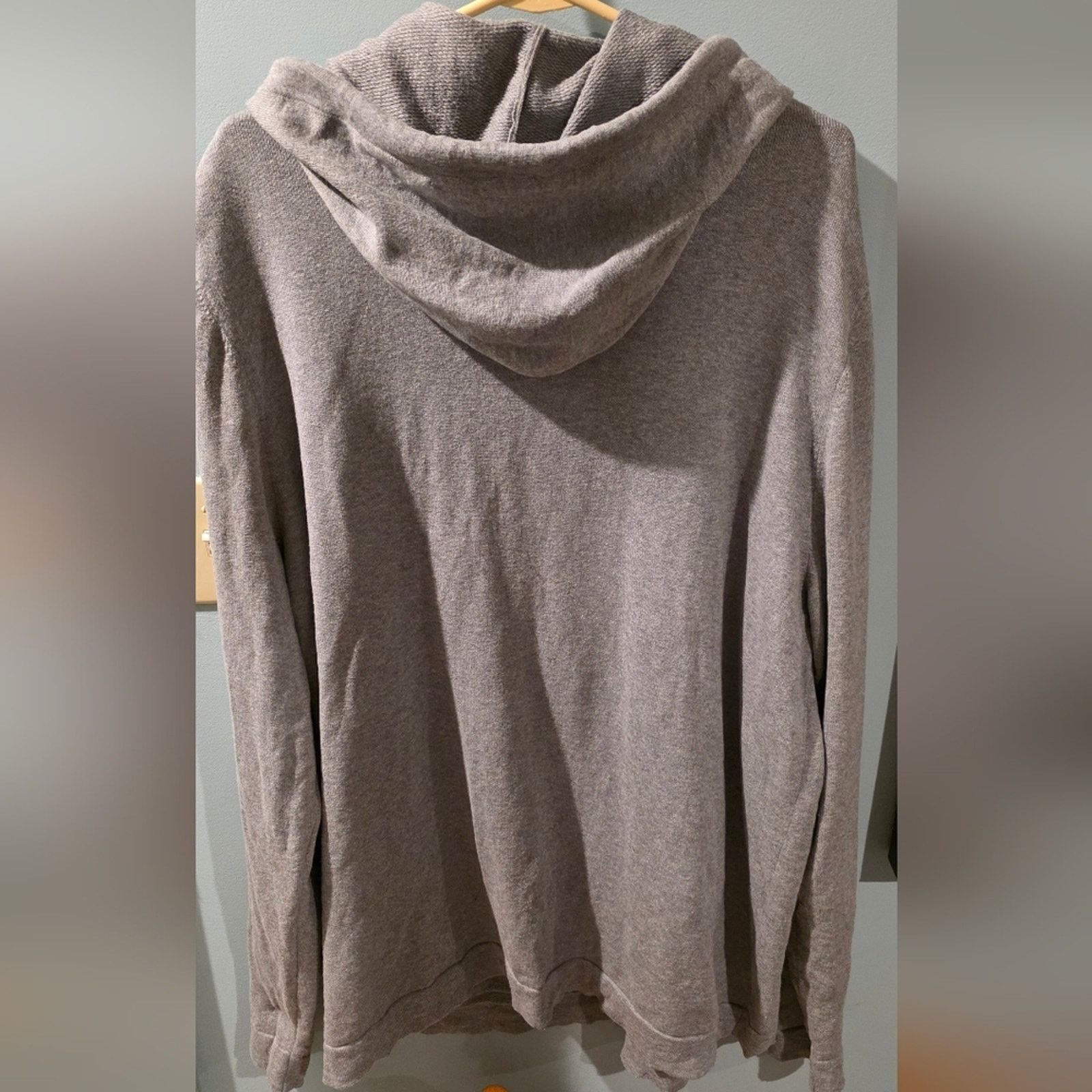 Tommy Hilfiger Tommy Hilfiger Light Gray Pullover Hoodie with 3 Stripe Logo Size US XXL / EU 58 / 5 - 2 Thumbnail