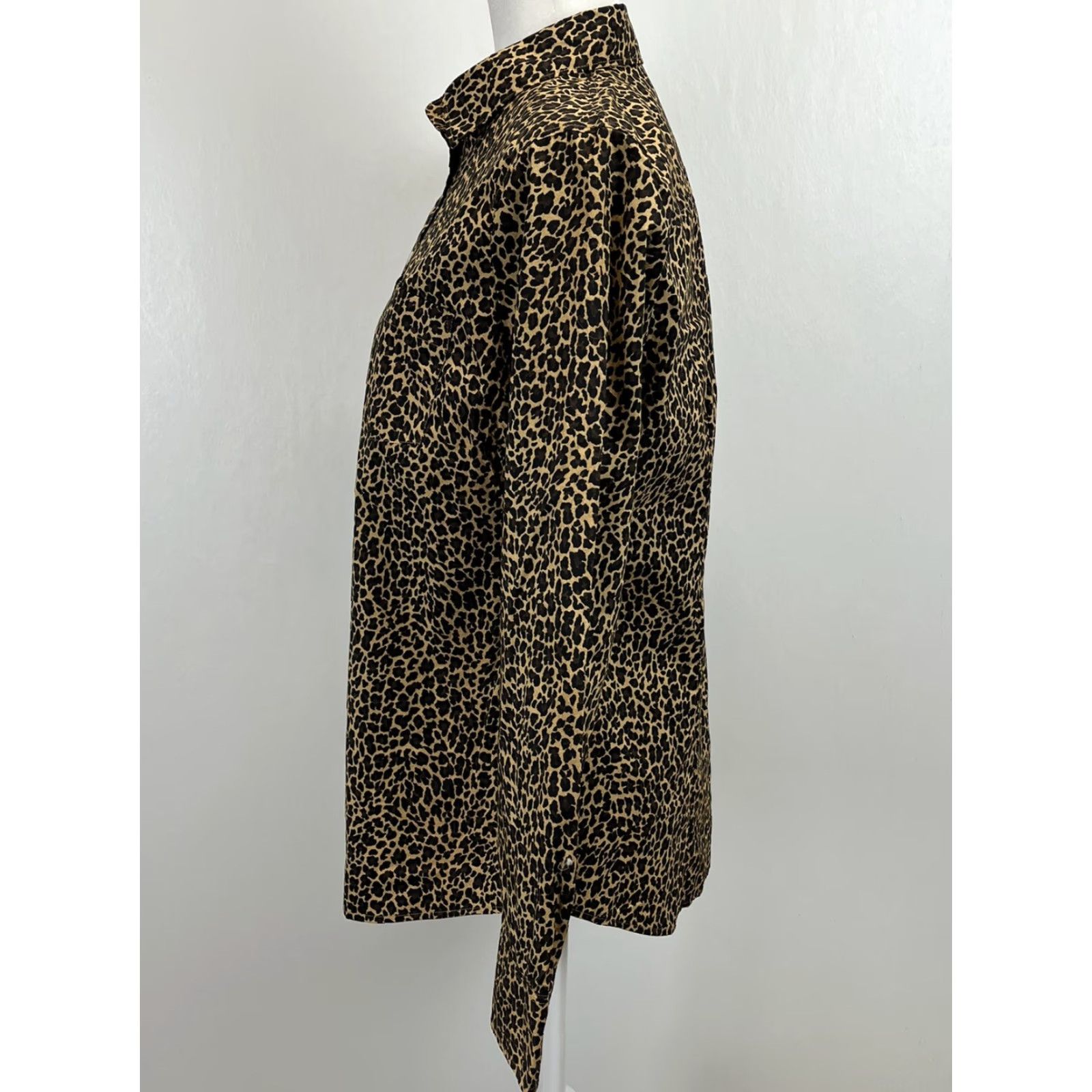 J.Crew Womens J. Crew Button up Shirt Sz M VGUC Animal Print Leopard Cotton Size M / US 6-8 / IT 42-44 - 2 Thumbnail