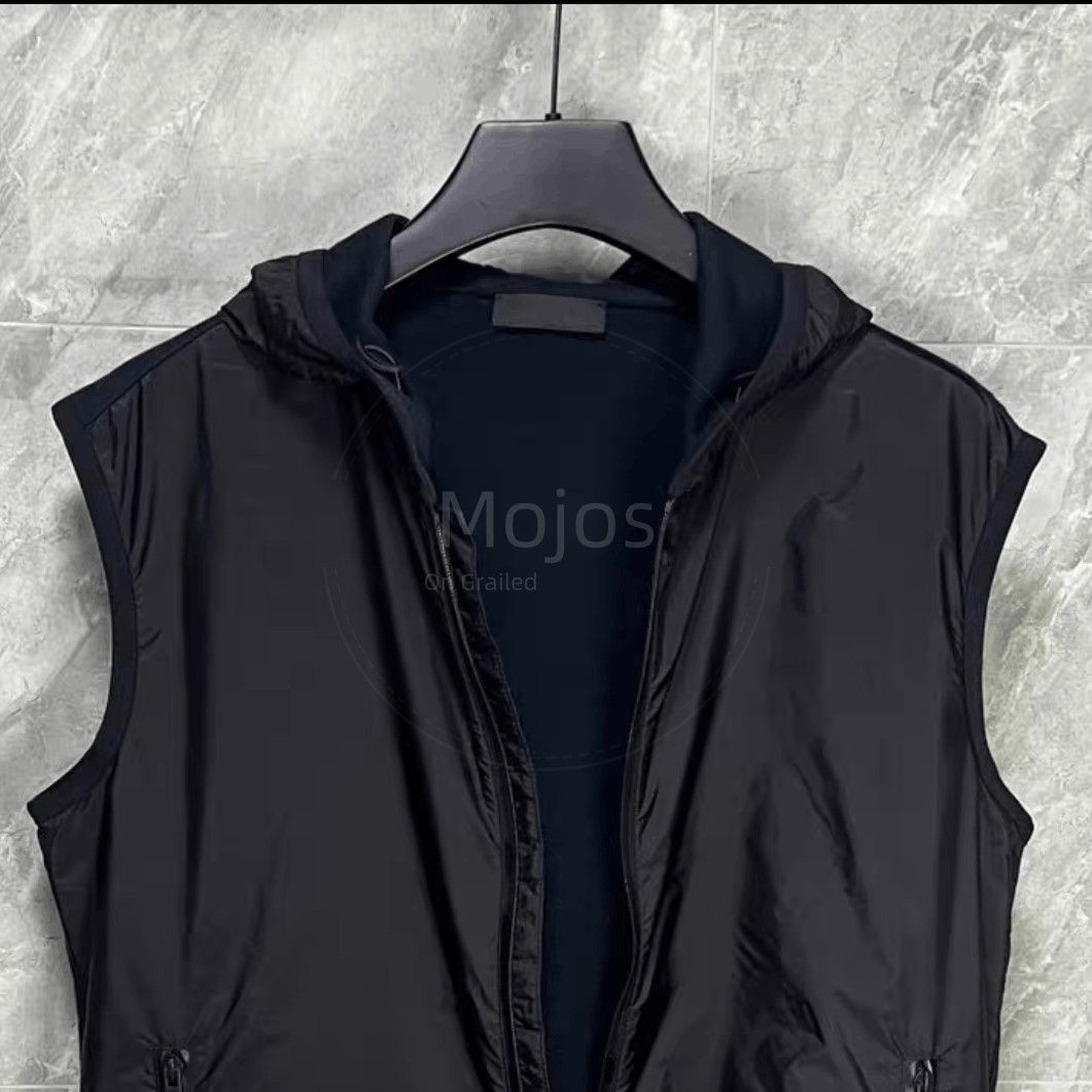 Prada Prada Nylon Joint Red Label Vest-2508 Size US M / EU 48-50 / 2 - 3 Thumbnail