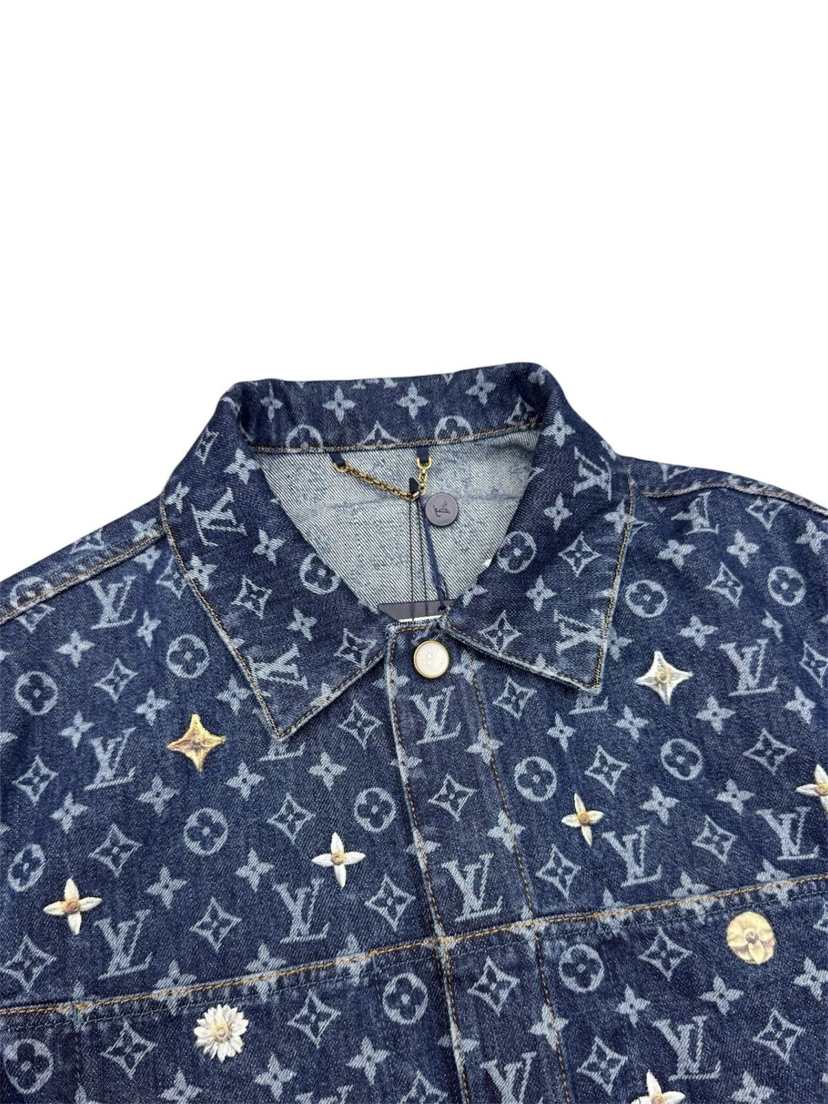 Louis Vuitton Louis Vuitton 48 Monogram Embroidered Denim Overshirt Jacket Size US M / EU 48-50 / 2 - 3 Thumbnail
