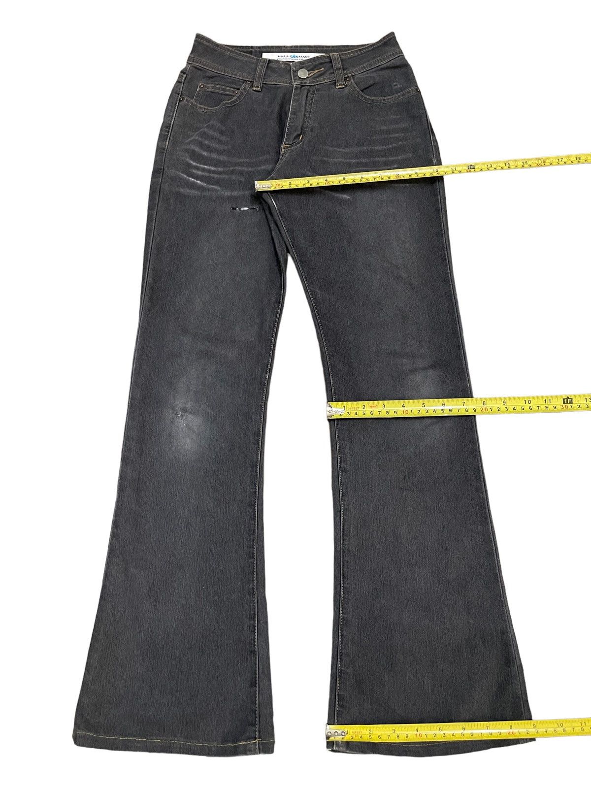 Japanese Brand Vintage Japanese Brand Ripped Style Fade Wash Bootcut Jeans Size 25" / US 0 / IT 36 - 12 Thumbnail
