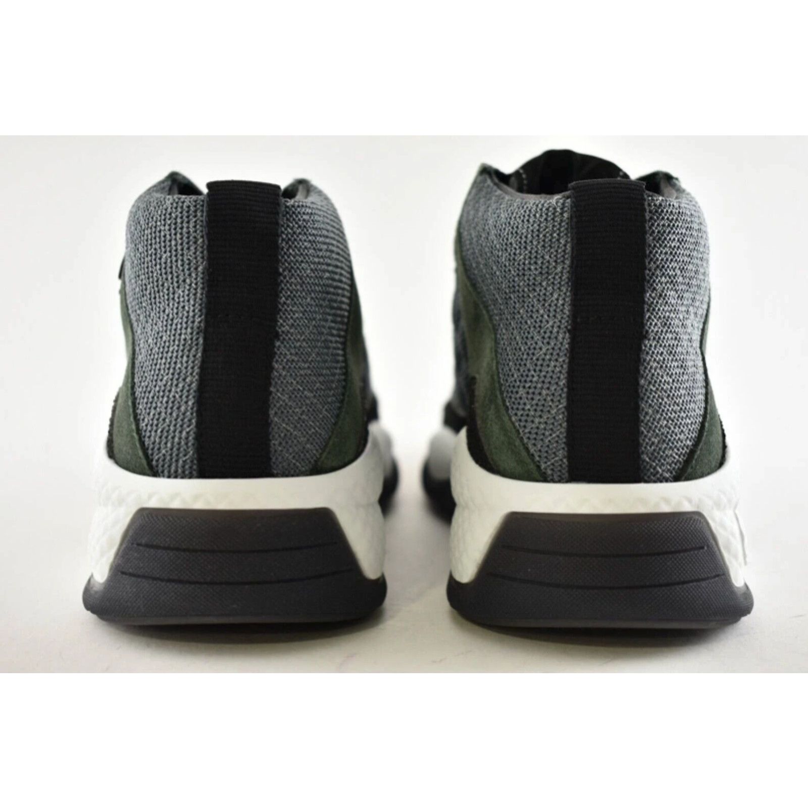 Chanel Chanel Suede CC Logo Lace Up Mid Top Trainer Sneaker 44 11 Size US 11 / EU 44 - 8 Thumbnail