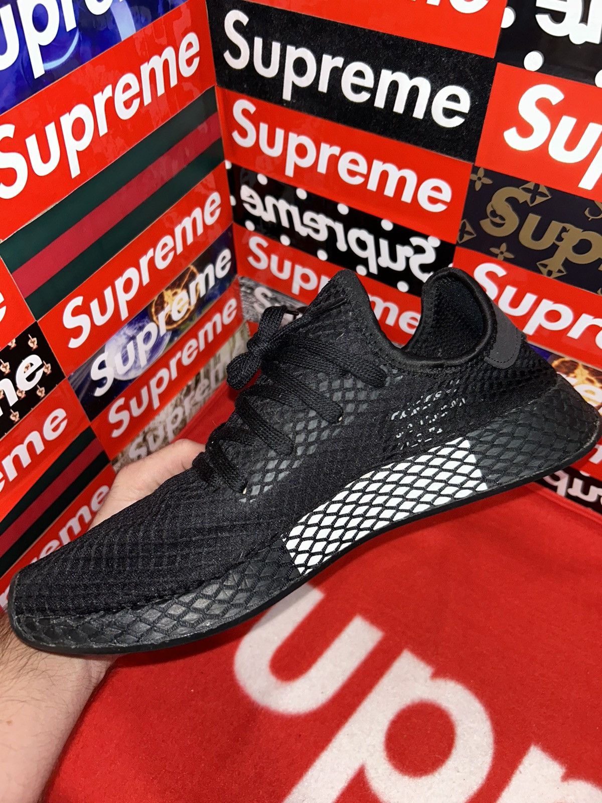 Adidas adidas Deerupt Core Black B41768 size 13 Size US 13 / EU 46 - 9 Thumbnail