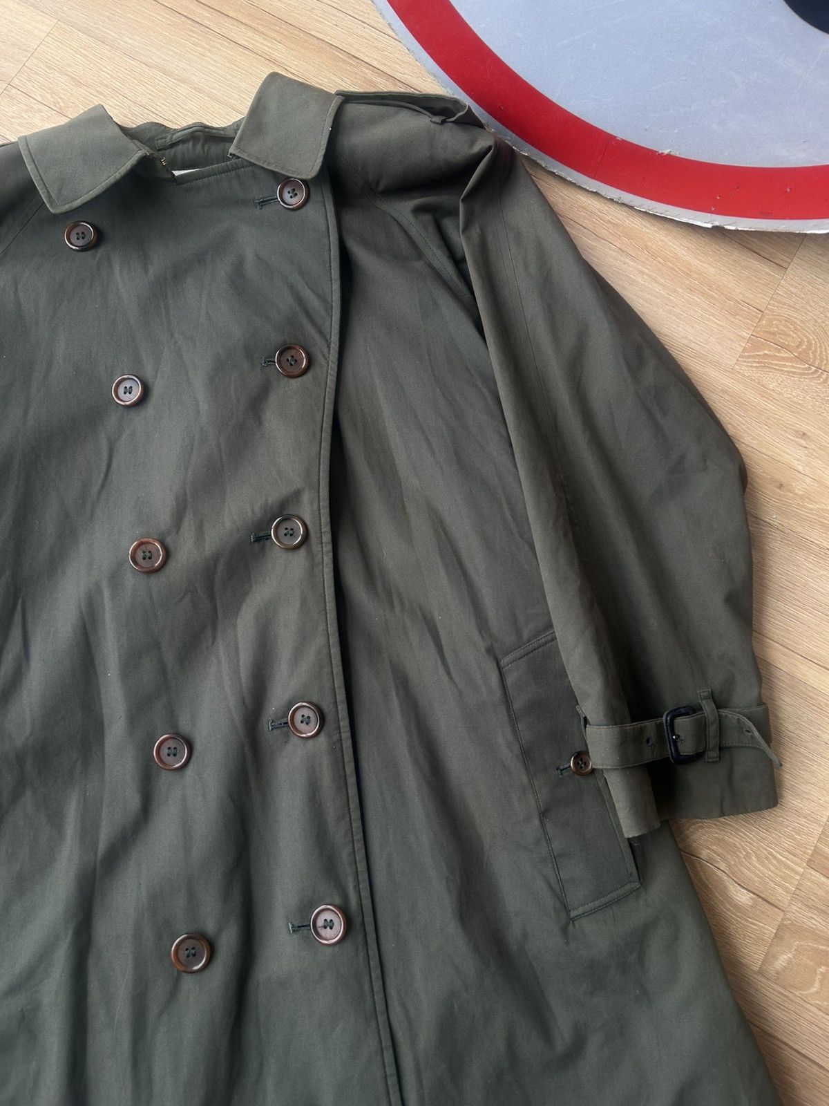Burberry Vintage Burberry’s Double Breasted Belted Trench Coat Size L / US 10 / IT 46 - 7 Thumbnail