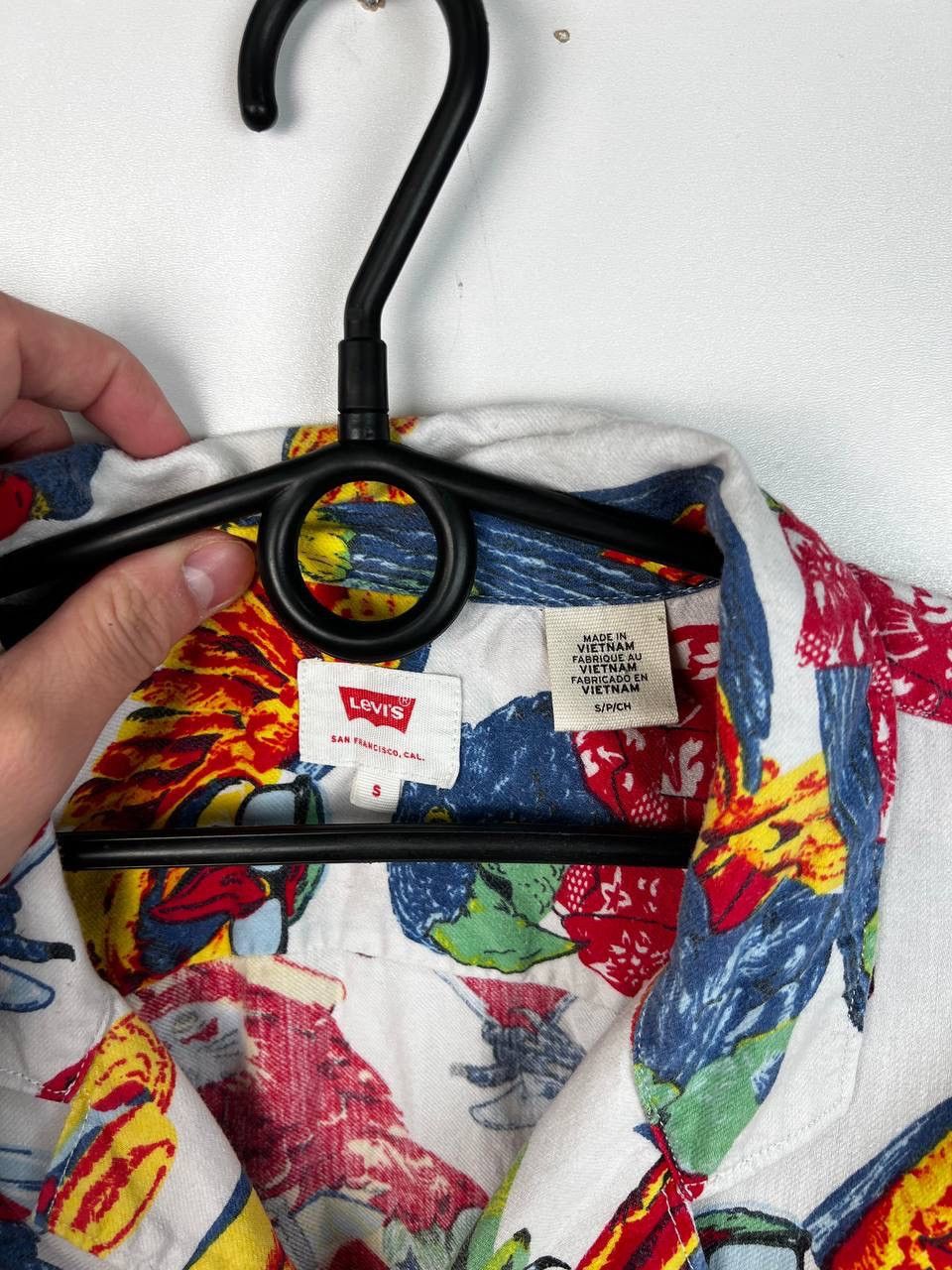Levi's Levi’s Parrot crazy shirts size S Size US S / EU 44-46 / 1 - 4 Thumbnail