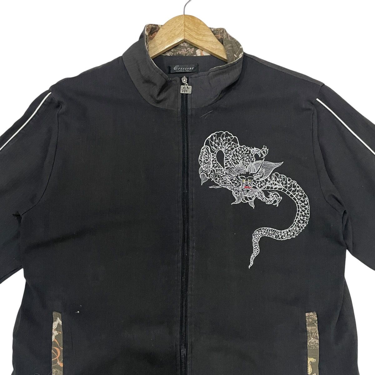 Japanese Brand Vintage Japanese Designer Embroidery Dragon Jacket Size US M / EU 48-50 / 2 - 10 Thumbnail