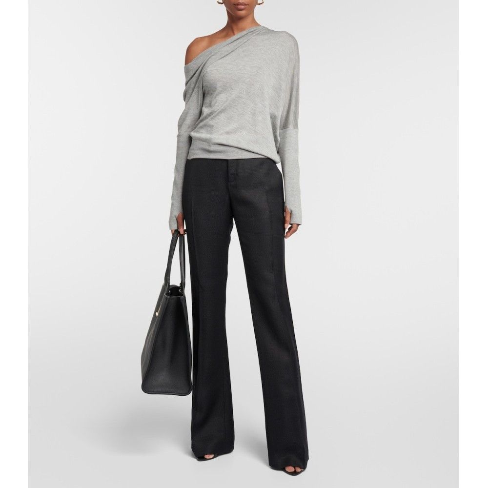 Tom Ford o1loc1c0924 MAK697 Asymmetric Sweater in Grey Size M / US 6-8 / IT 42-44 - 3 Thumbnail