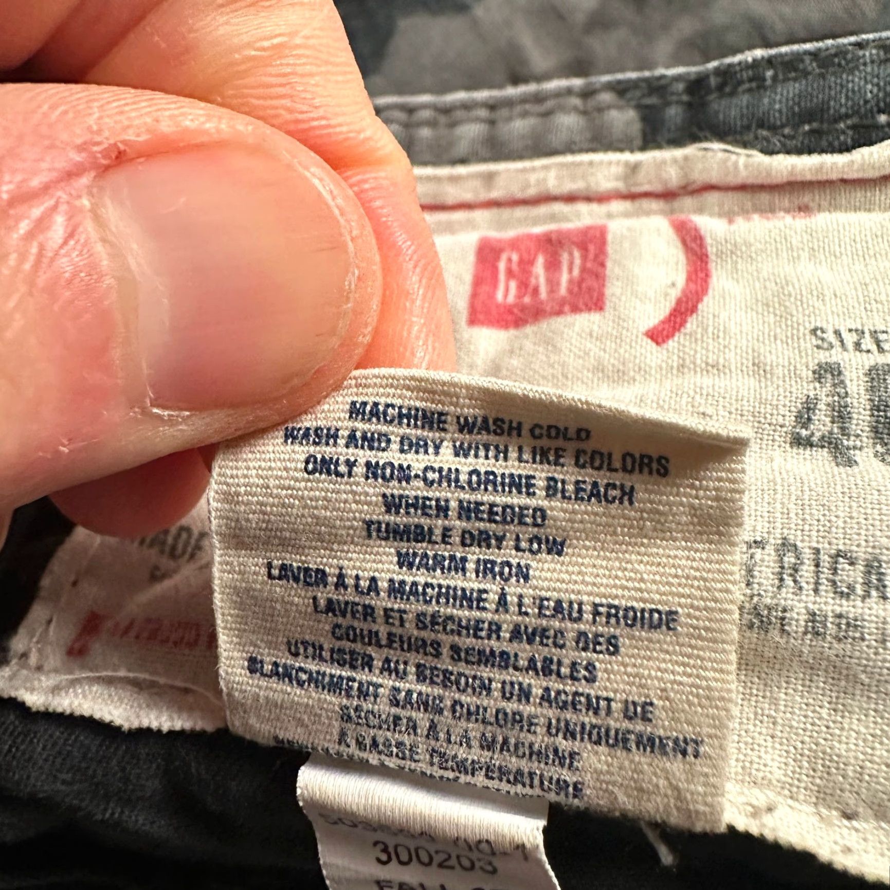 Gap GAP Cargo Shorts Mens 40 Gray Camo 100% Cotton Relaxed Button Fly Size US 40 / EU 56 - 5 Thumbnail