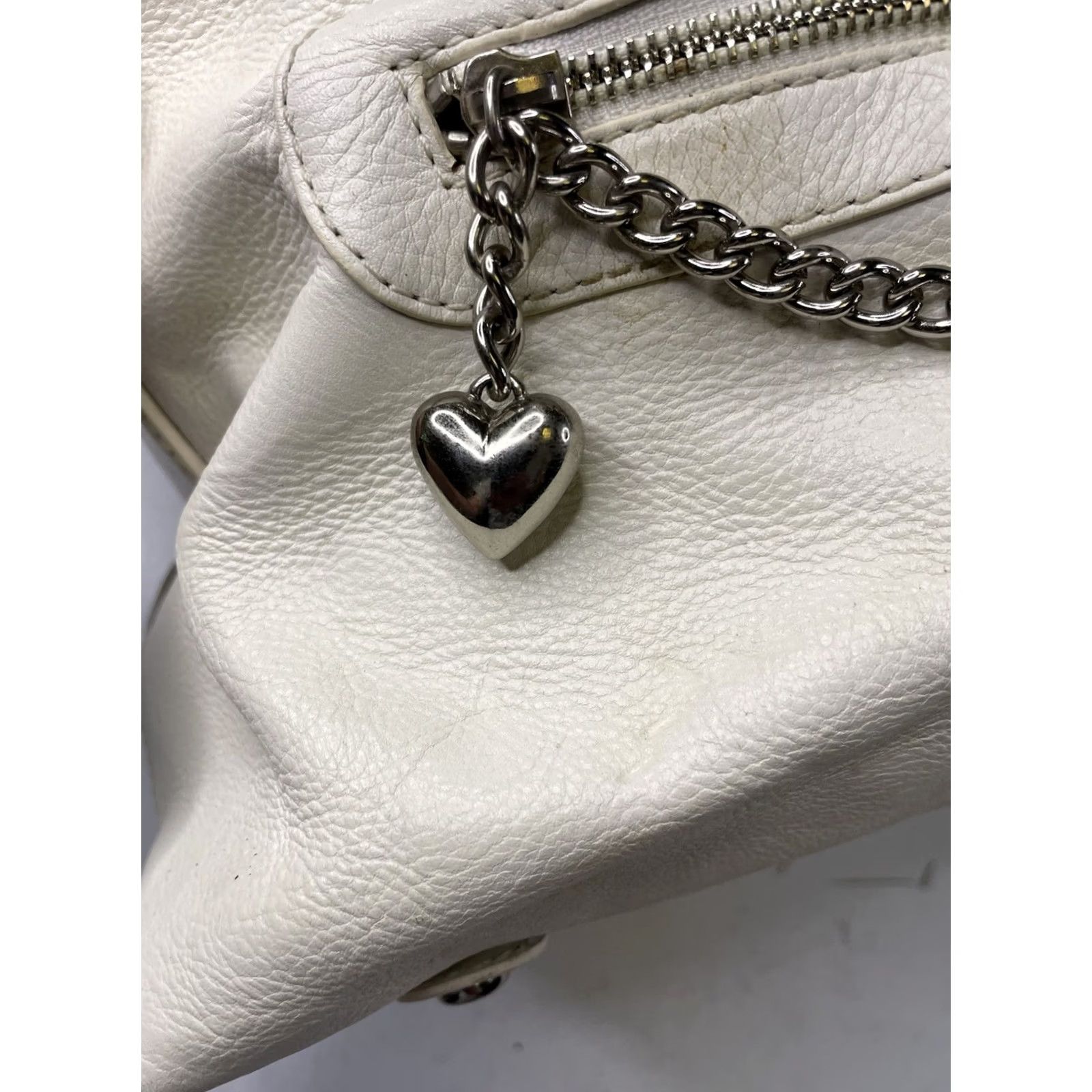 Juicy Couture VINTAGE Juicy Couture Y2K Shoulder Bag White Leather Medium Women’s Mens? No Size ONE SIZE - 4 Thumbnail