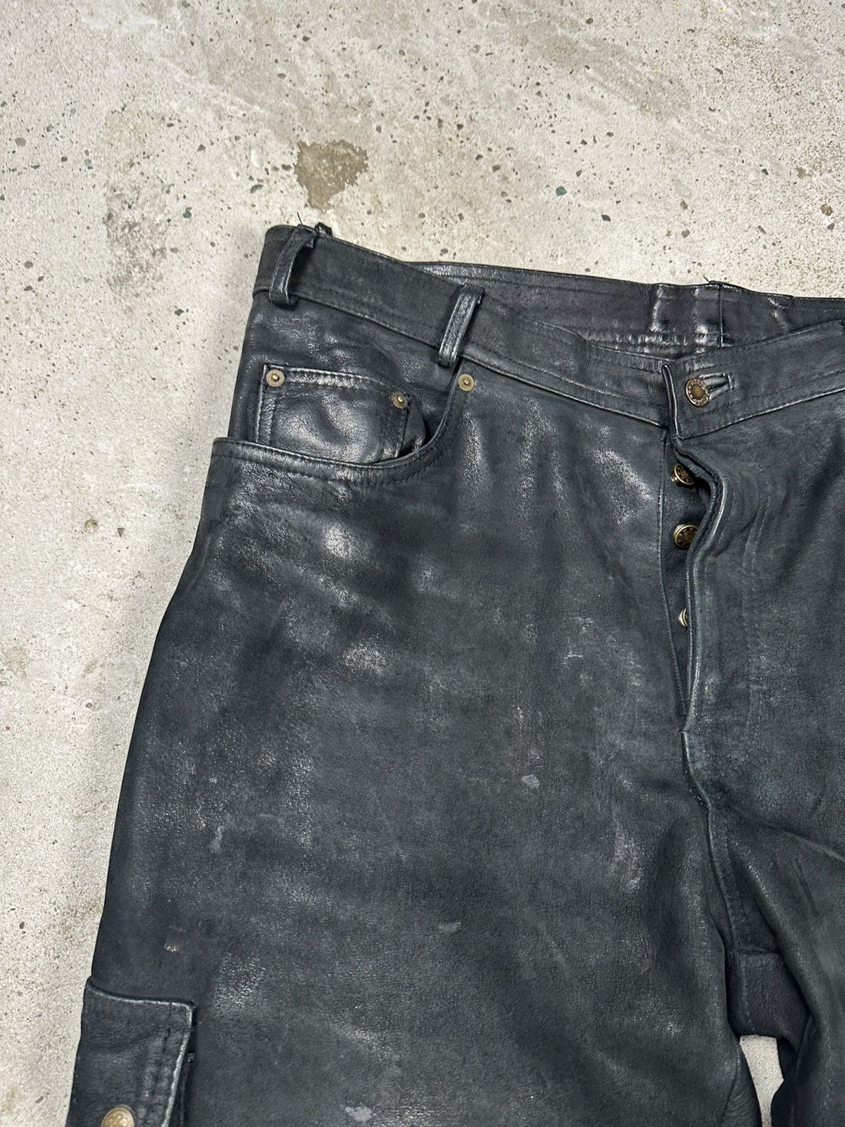 Other Vintage 90s Black Genuine Leather Cargo Baggy Pants Size US 38 / EU 54 - 6 Thumbnail