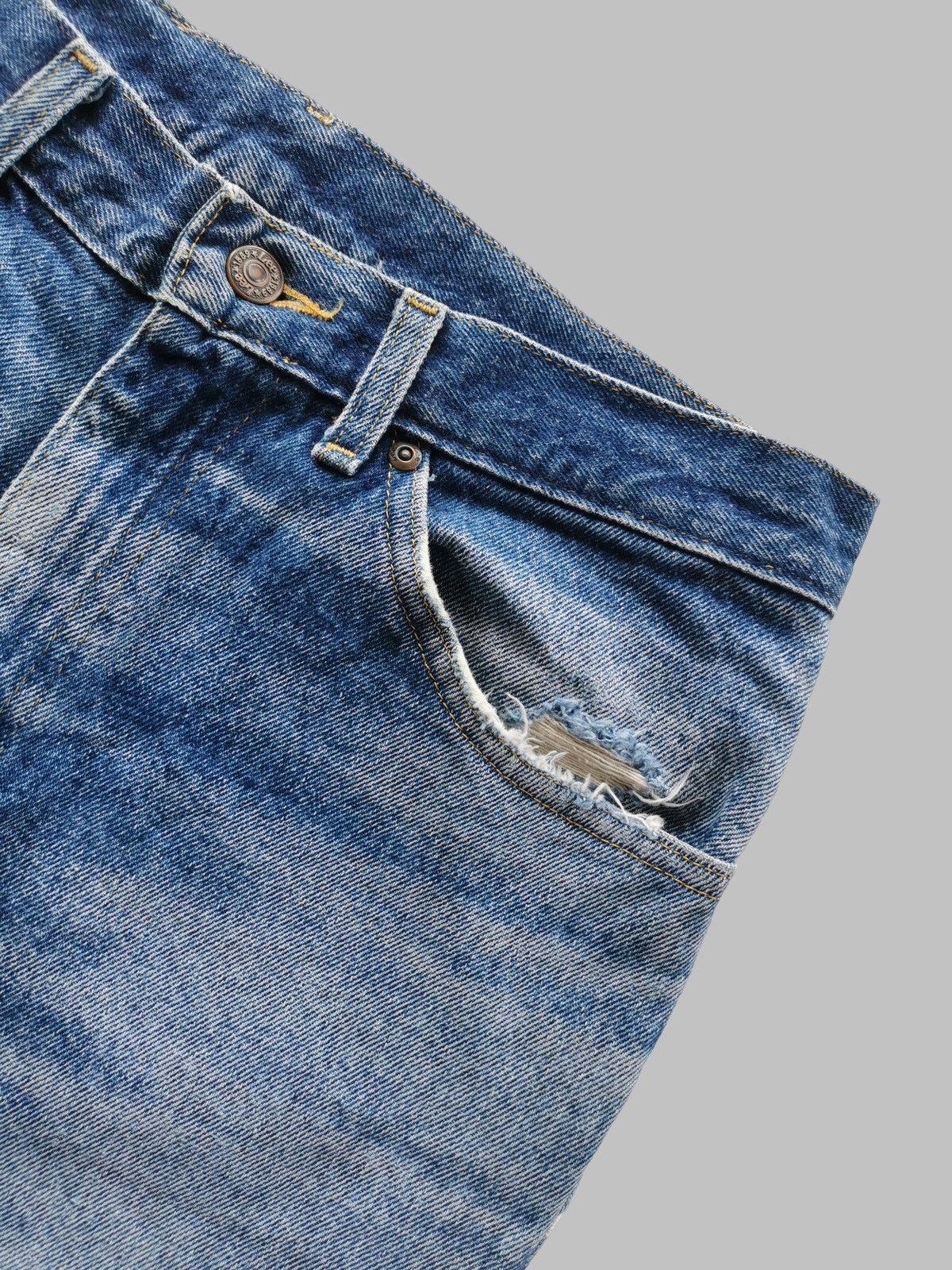 Lee Lee Jeans Distressed Style Hysteric Glamour (Size 31x39.5) Size US 31 - 9 Thumbnail