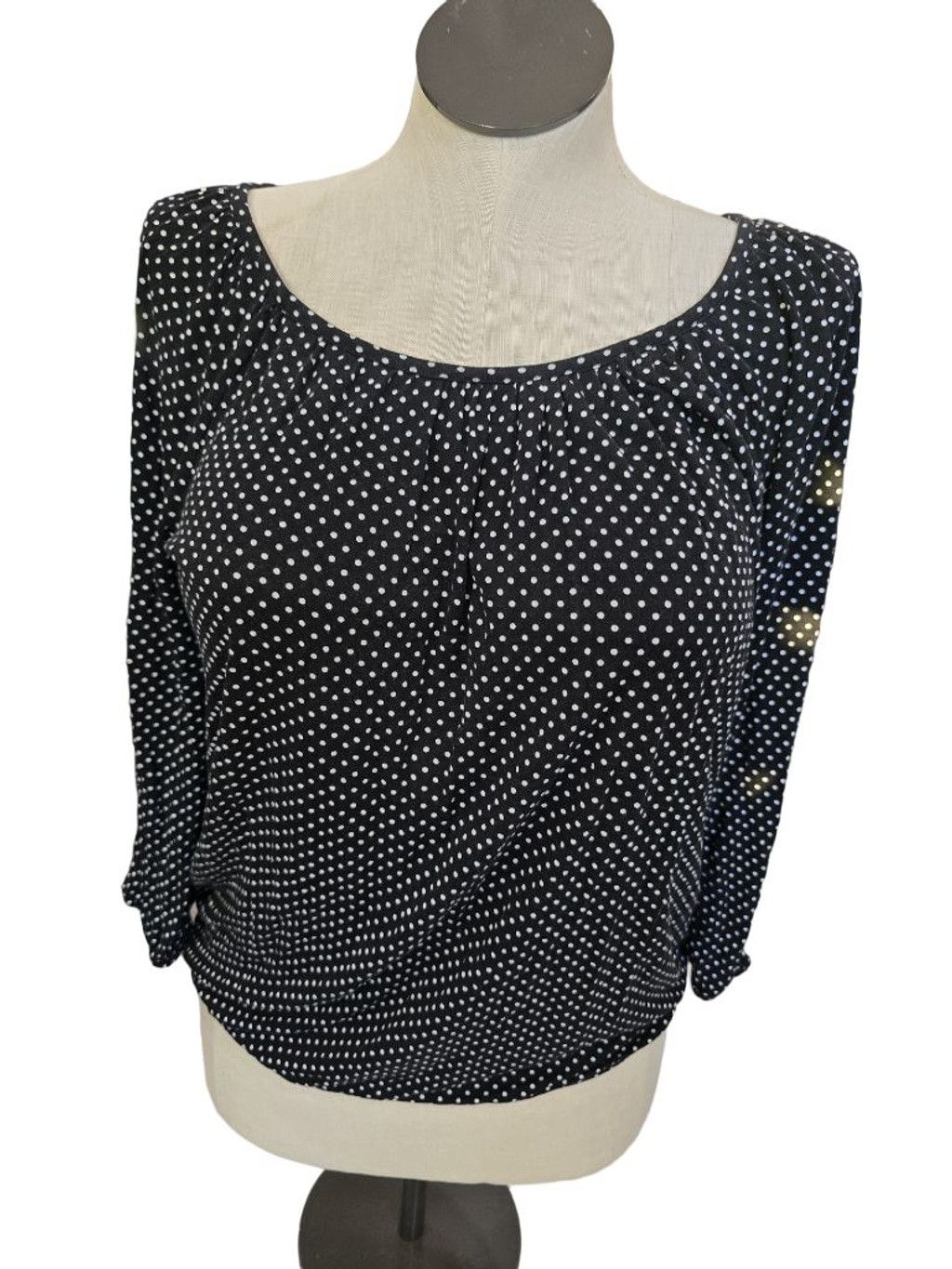 The Unbranded Brand Michael Kors Black & White Polka Dot Elastic Waist Blouse M Size L / US 10 / IT 46 - 1 Thumbnail