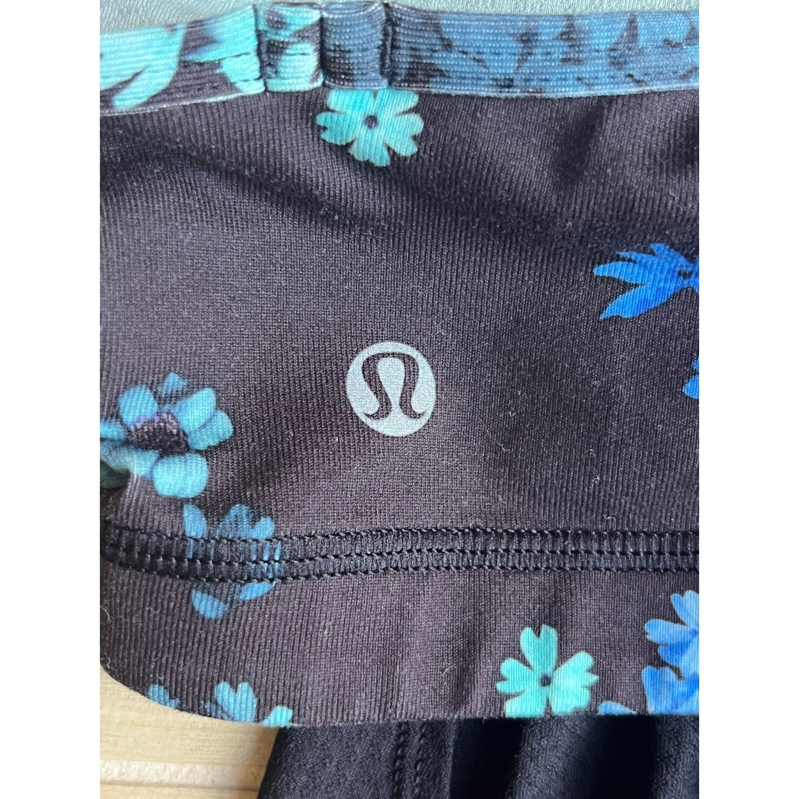 Lululemon Lululemon No Limits Tank Top Petal Pop Floral 4 Pink Black Size S / US 4 / IT 40 - 4 Thumbnail