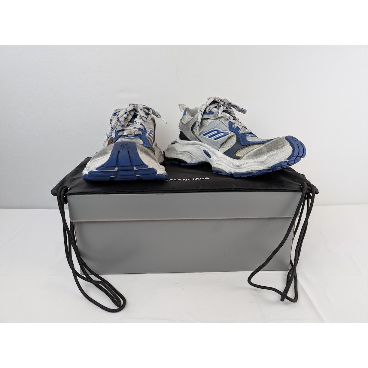Balenciaga o1rshd1 Suede Mesh Cargo Sneakers in Grey/White/Blue Size US 10 / EU 43 - 18 Thumbnail