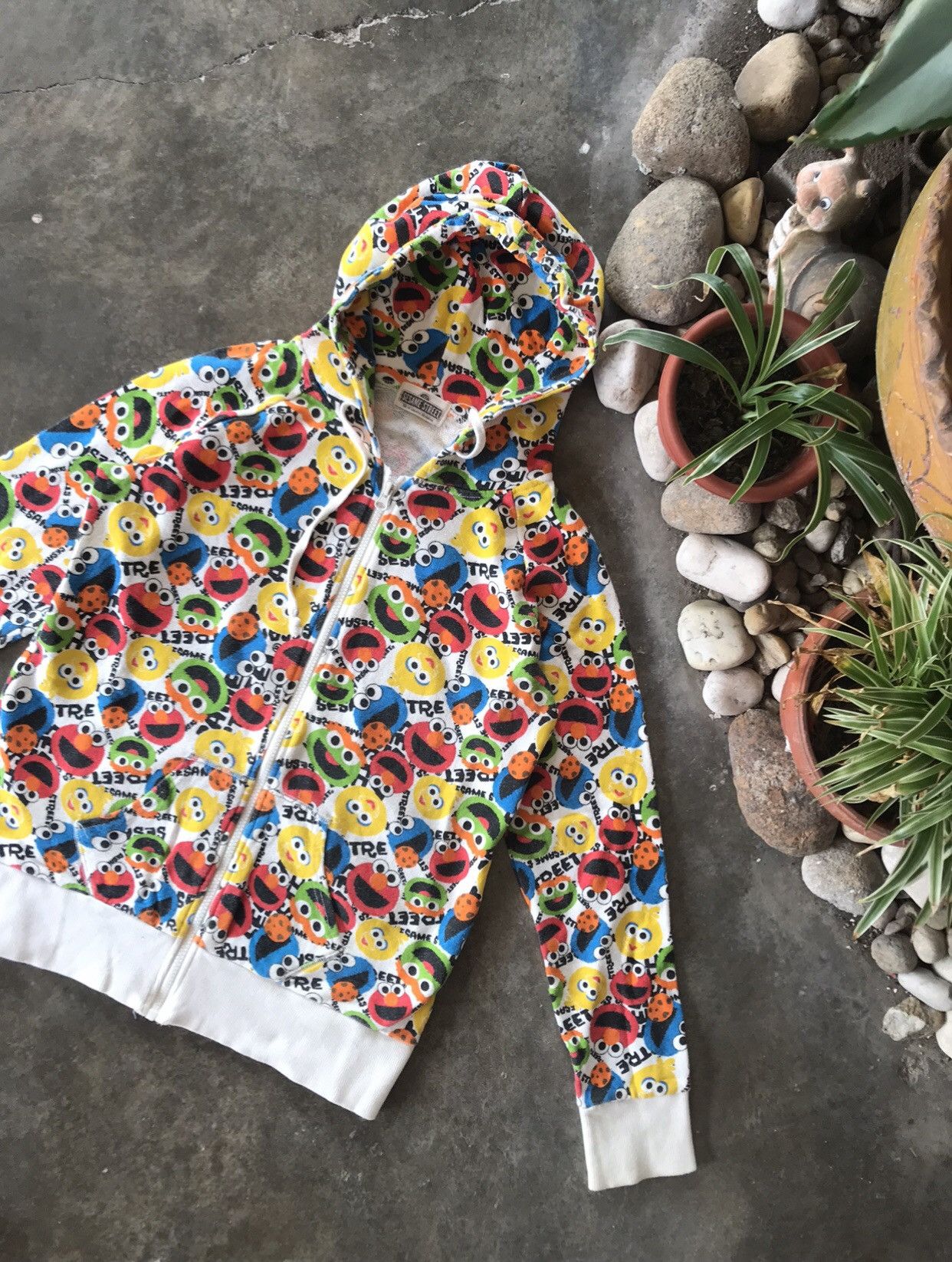 Cartoon Network × Japanese Brand × Vintage 🔥 RARE 🔥 VINTAGE Sesame Street Hoddie Colourful Fullzip Size US M / EU 48-50 / 2 - 2 Thumbnail