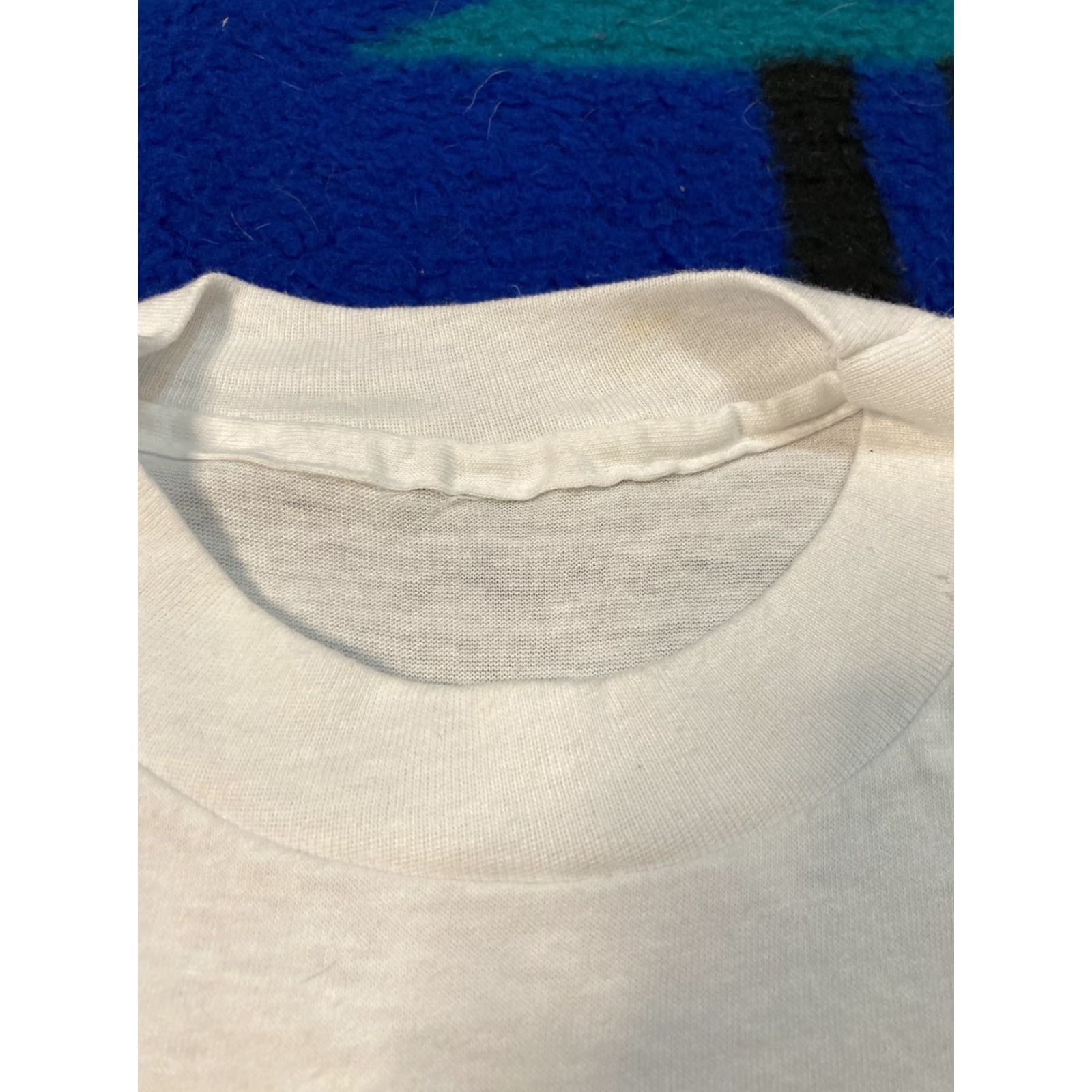 Vintage VINTAGE Stephen Nichols Patch Shirt XL 80s White NBC Soap Opera Promo Mens T-Shirt Size US XL / EU 56 / 4 - 3 Thumbnail