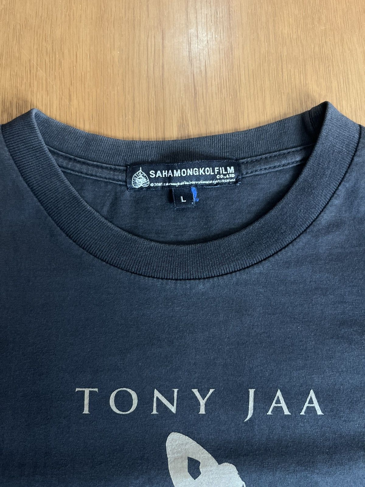 Arts & Science Vtg TOM-YUM-GOONG Tony Jaa 2005’s Promo Film Tshirt Size US L / EU 52-54 / 3 - 5 Thumbnail