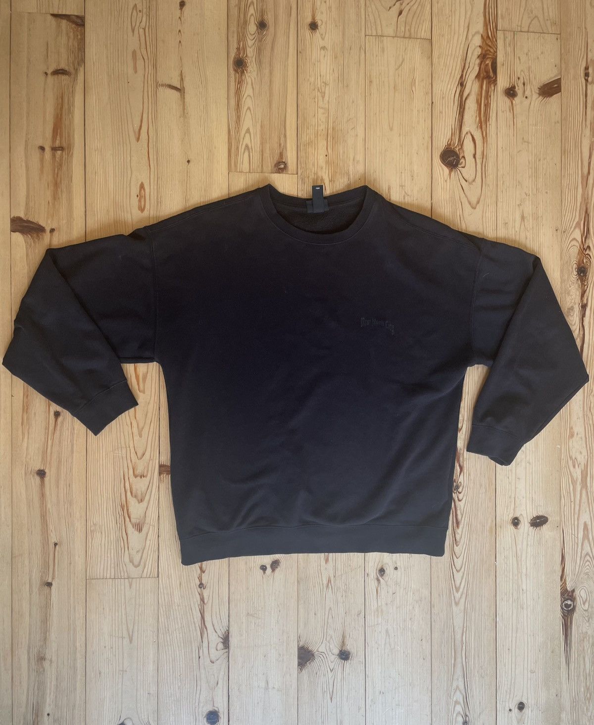 H&M H&M Faded Crewneck Size US M / EU 48-50 / 2 - 1 Thumbnail